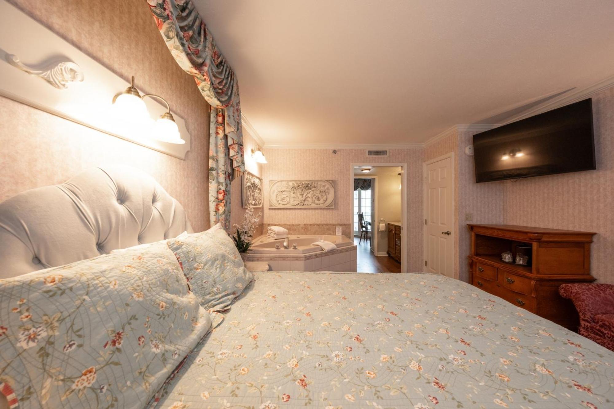Ocean View Deluxe King Bed Partial View