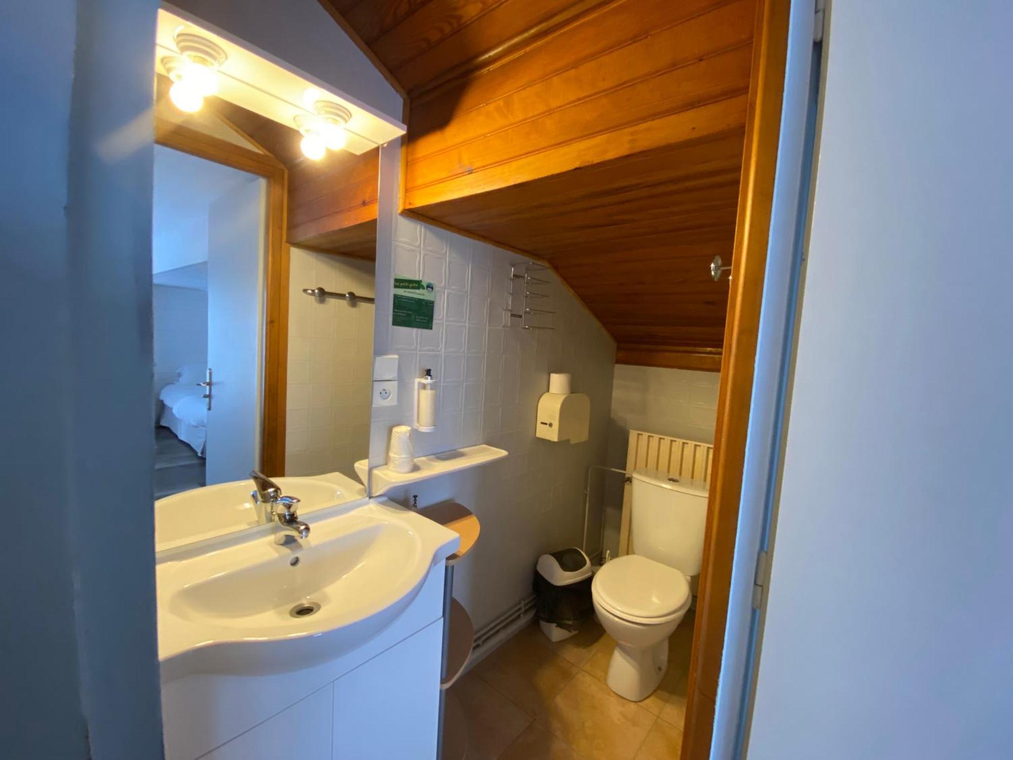 Quadruple Room,1669953959:JPEG