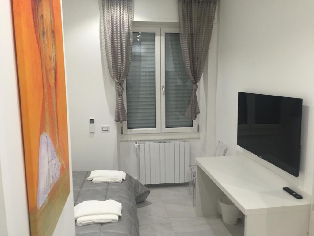 Double Room Private Bathroom