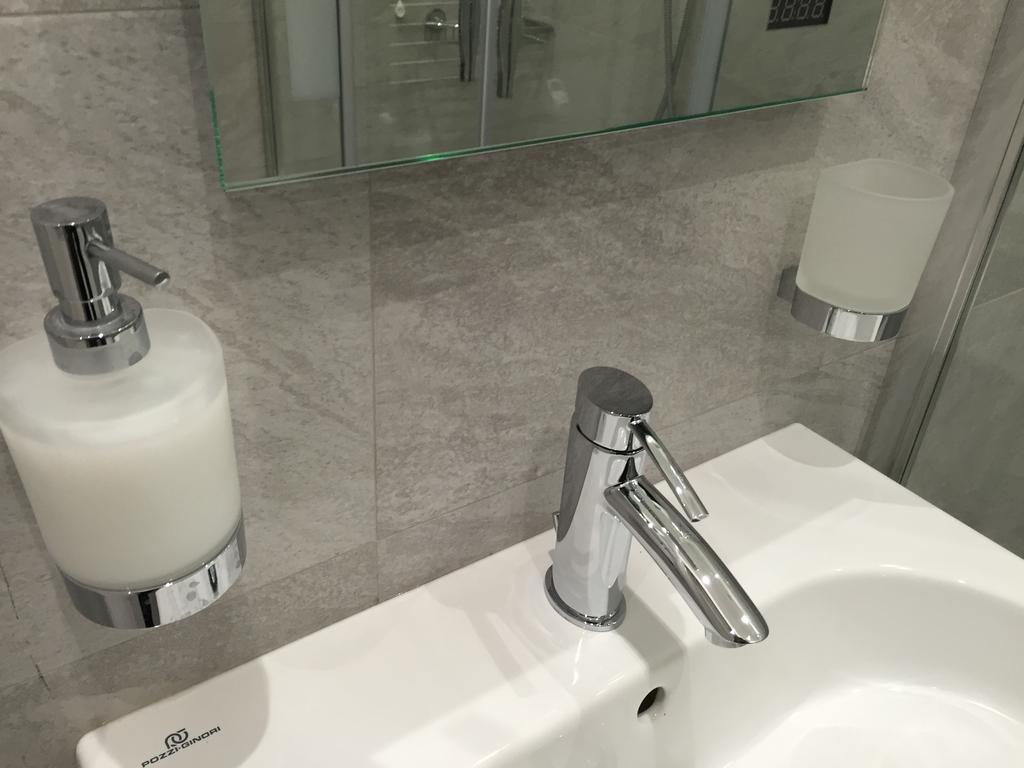Twin Room Bathroom