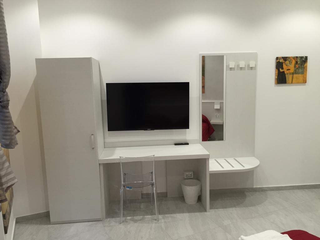 Twin Room Bathroom