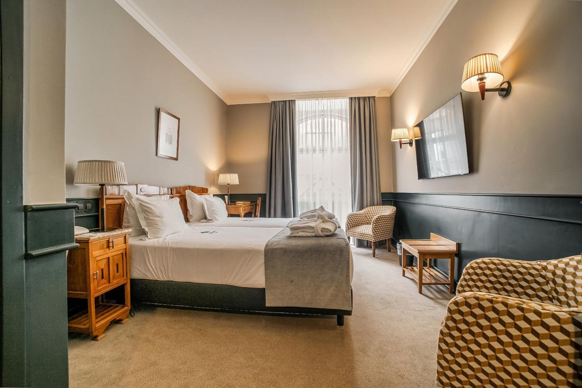 Double or Twin Room Extra Bed