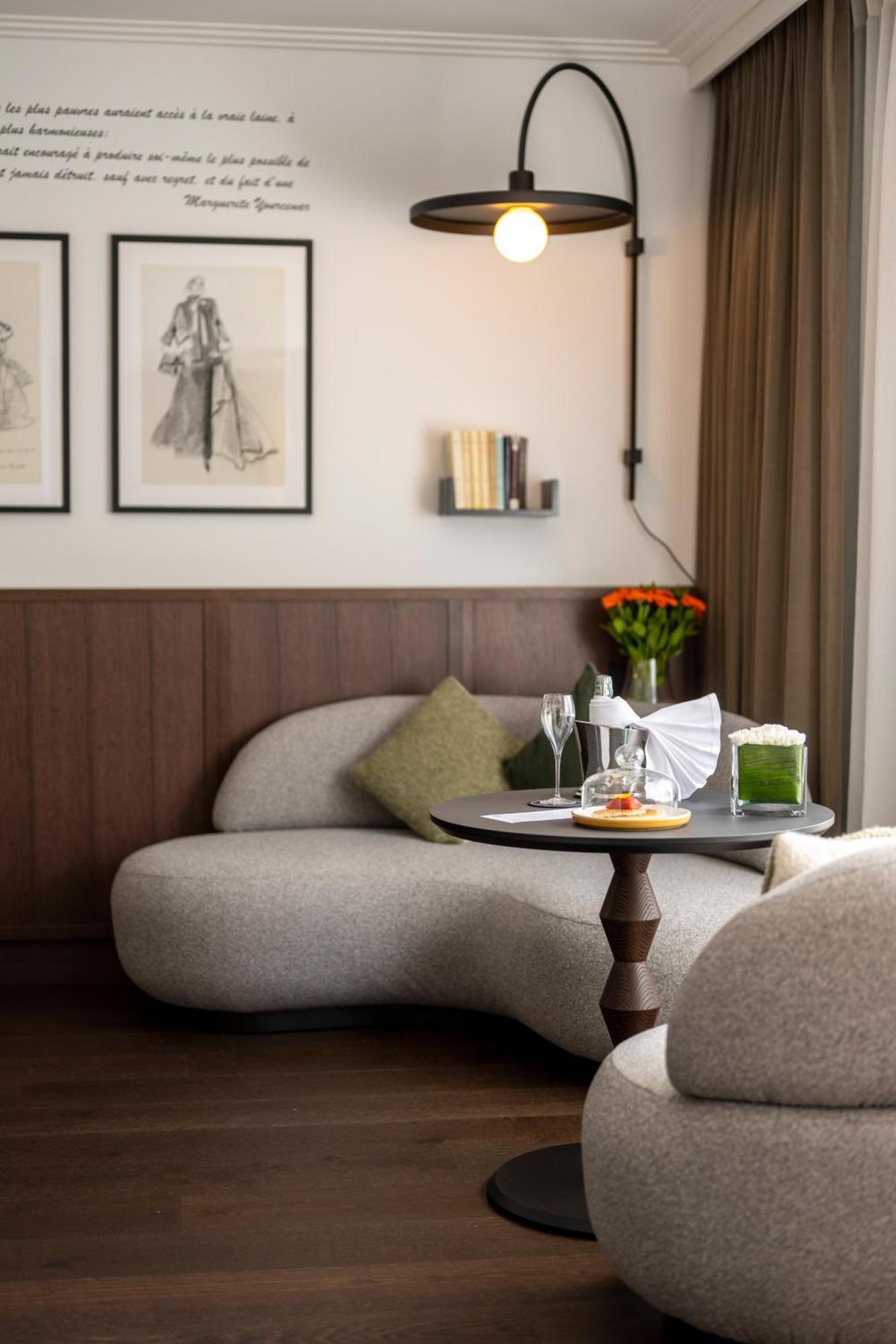 Homage Suite Marguerite Yourcenar Garden View