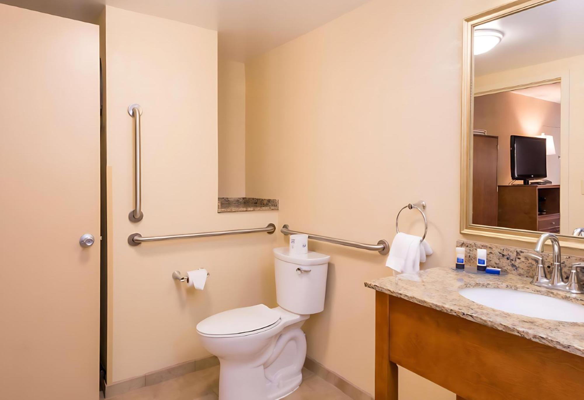 Double Room Two Double Beds Non-Smoking