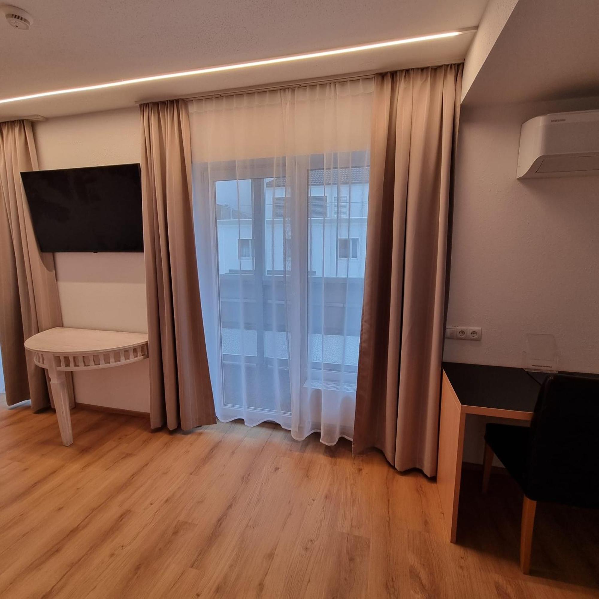 Deluxe Double Room Balcony