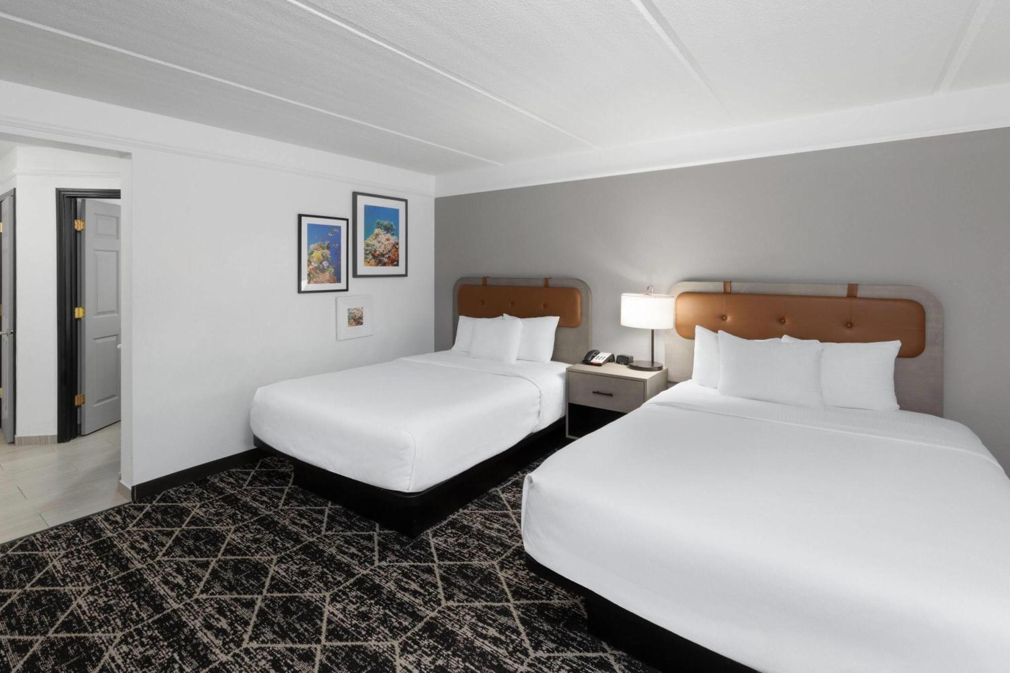 Double Room Two Double Beds Non-Smoking