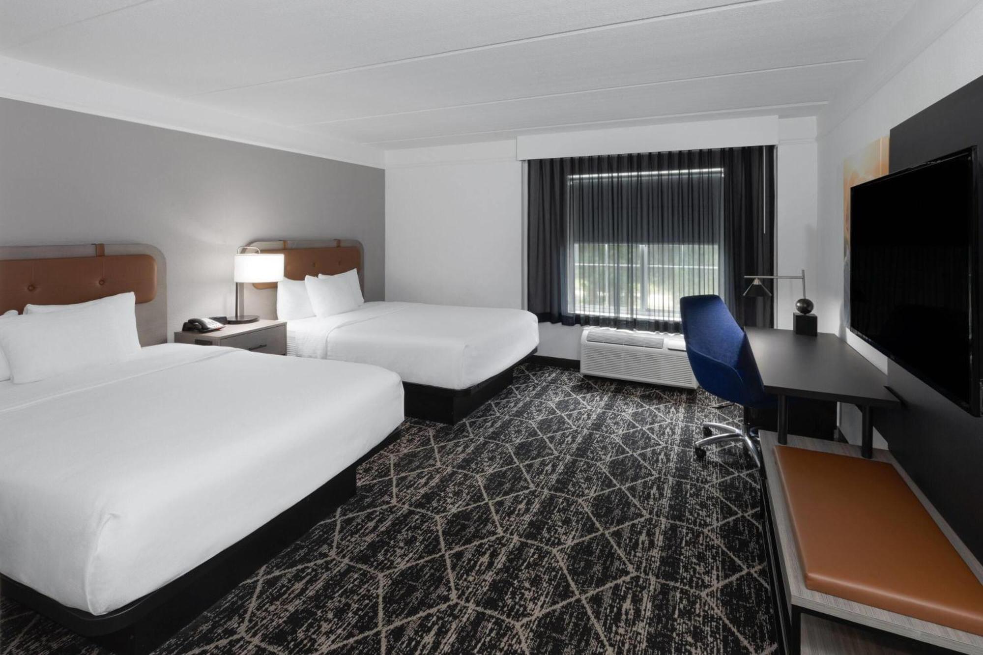 Double Room Two Double Beds Non-Smoking