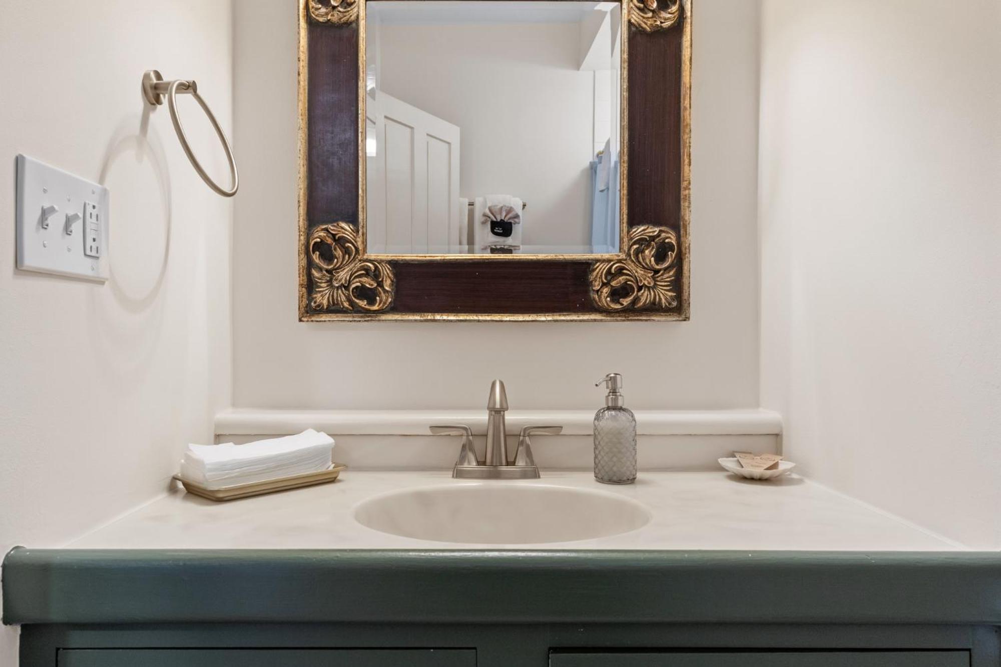 Double Room Private External Bathroom