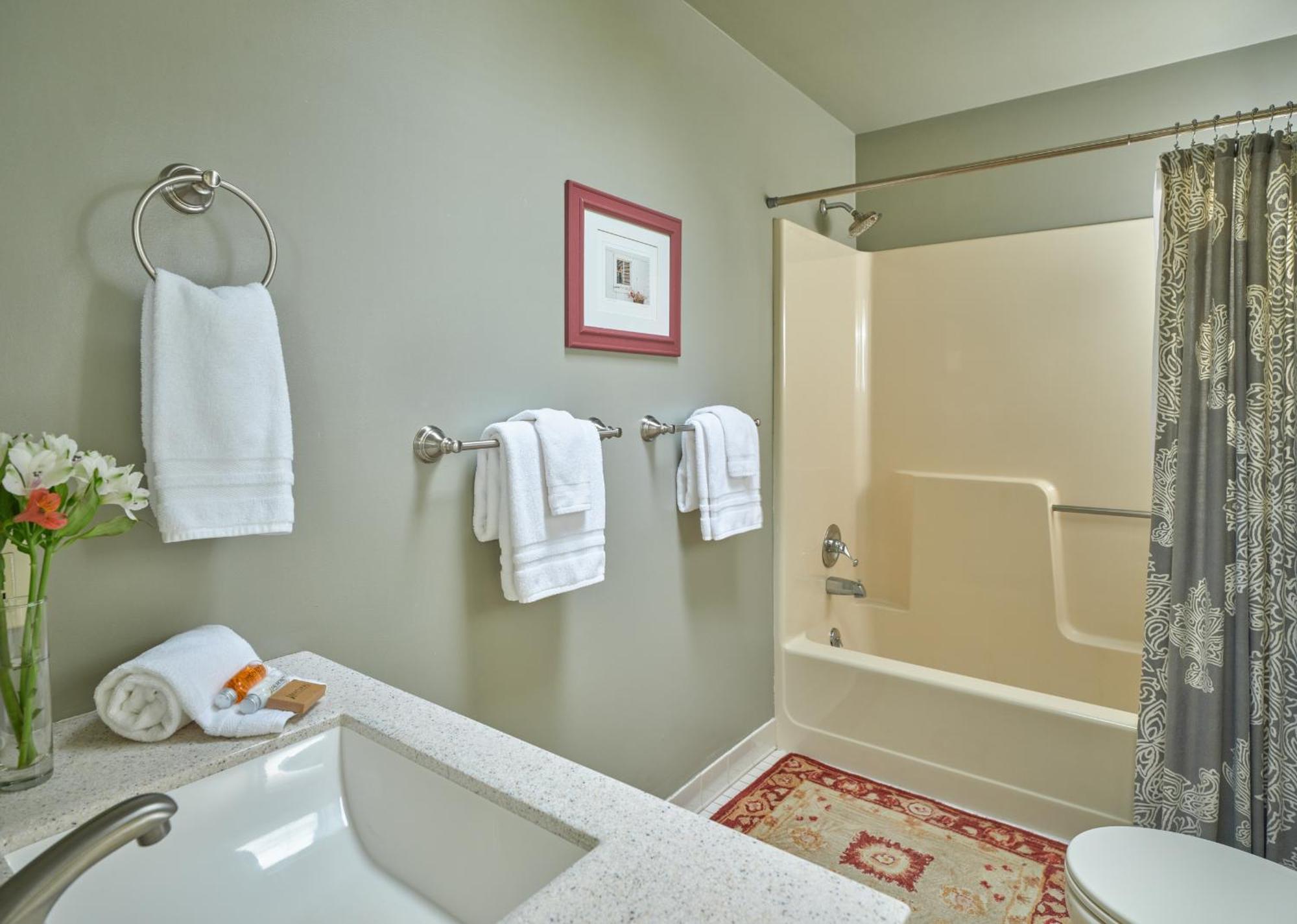 Deluxe Queen Room,1673966851:JPEG