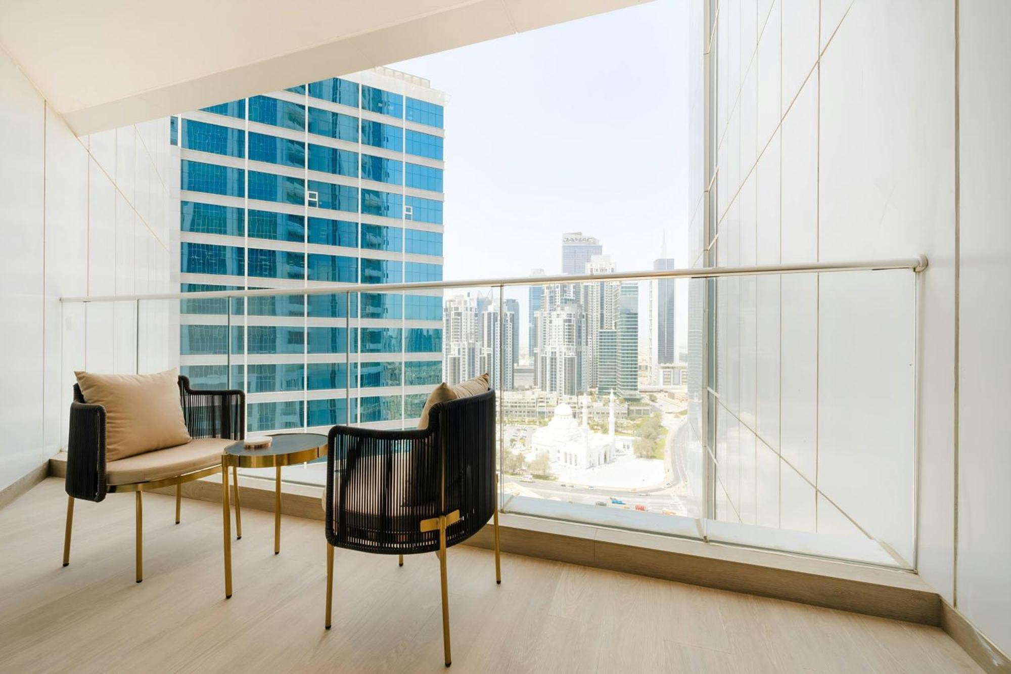 Executive Suite 1 BDR