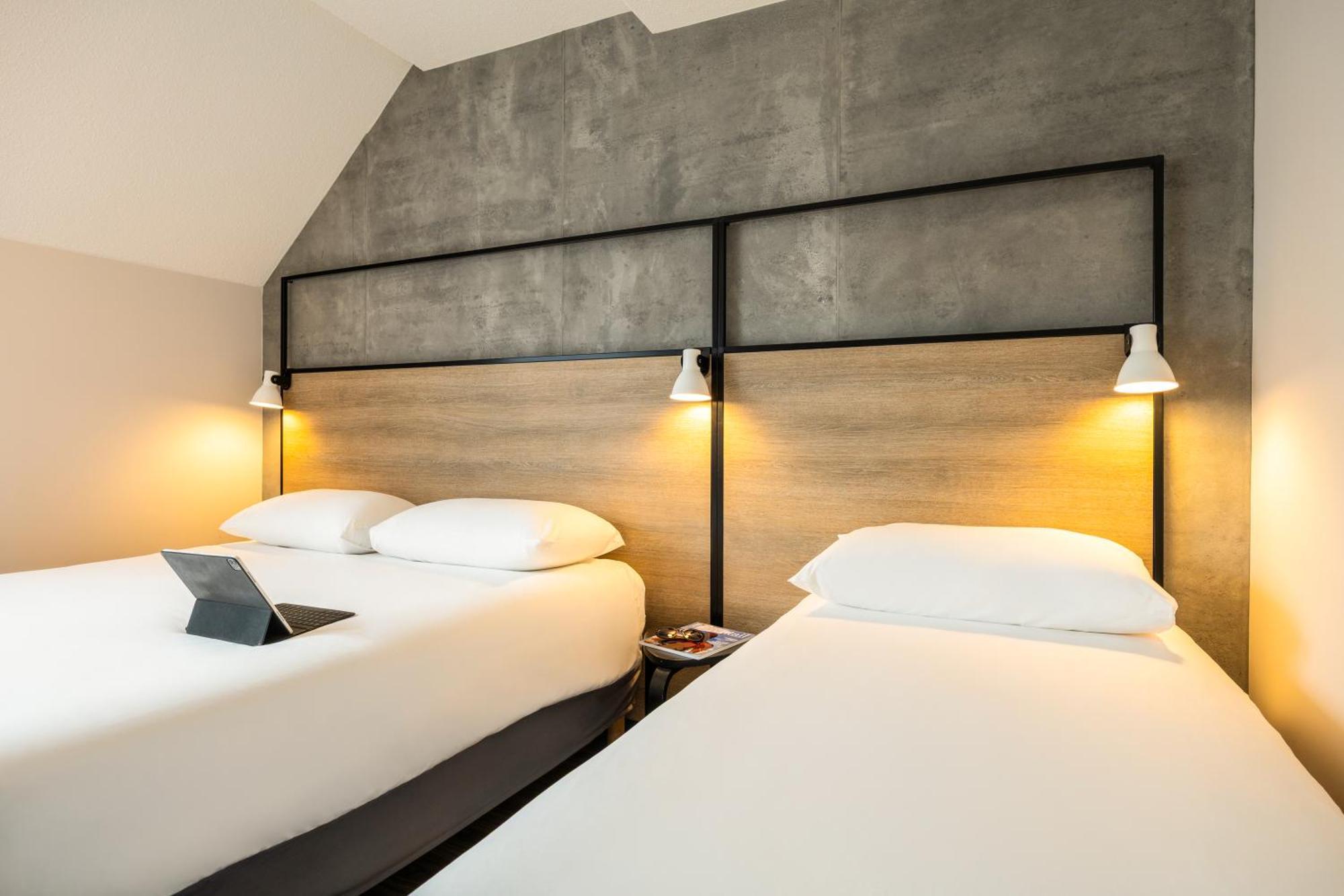 Chambre Double avec Lit d'Appoint