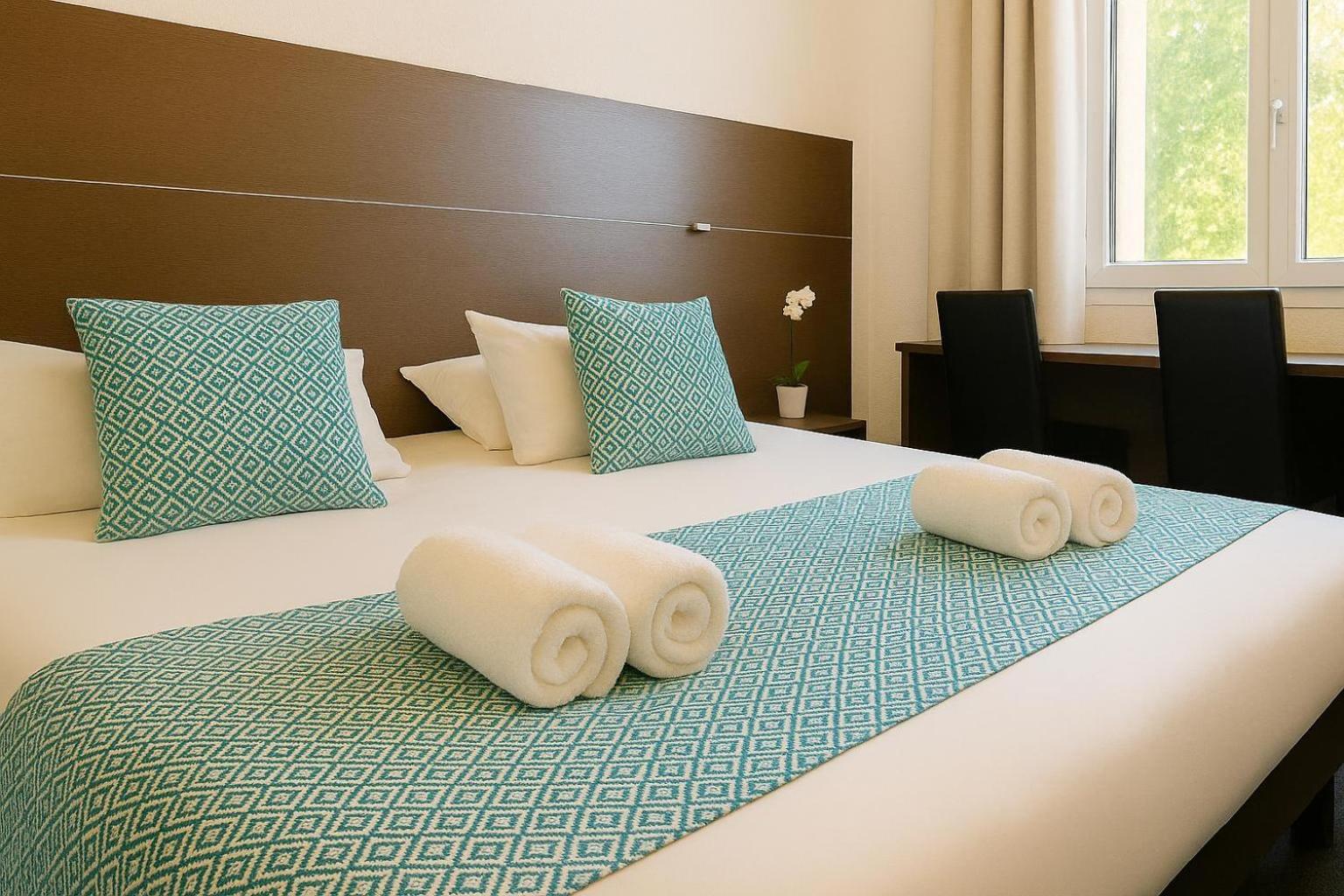 Double Room heated swimming pool access