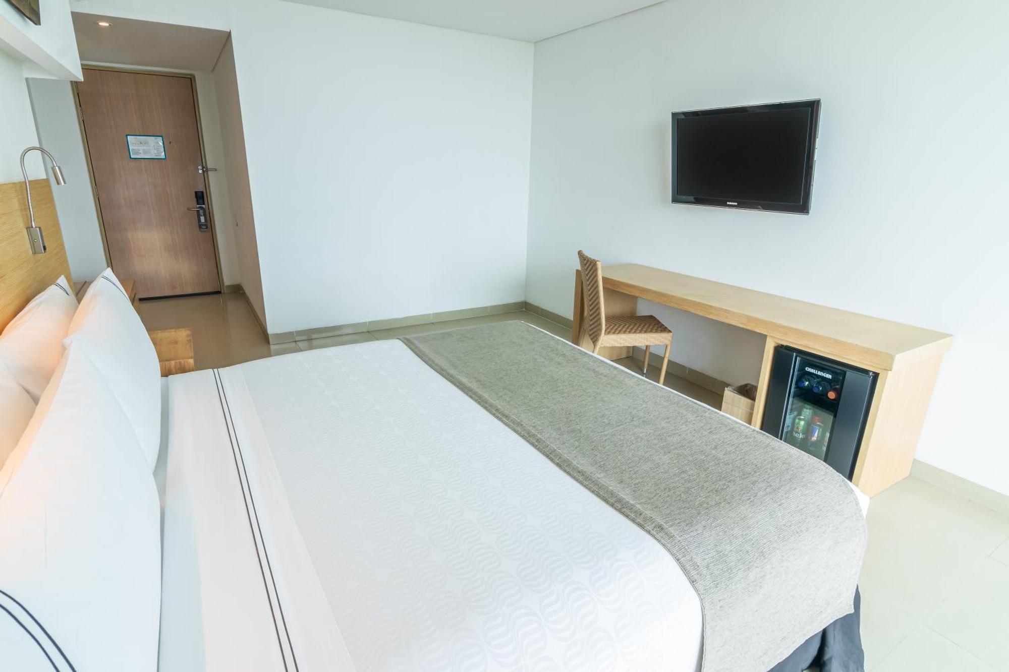 Standard Queen Room