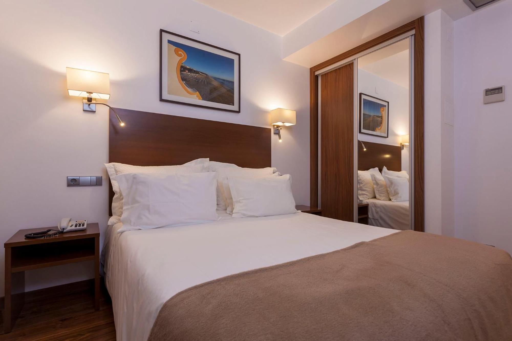 Budget Double Room Inside View