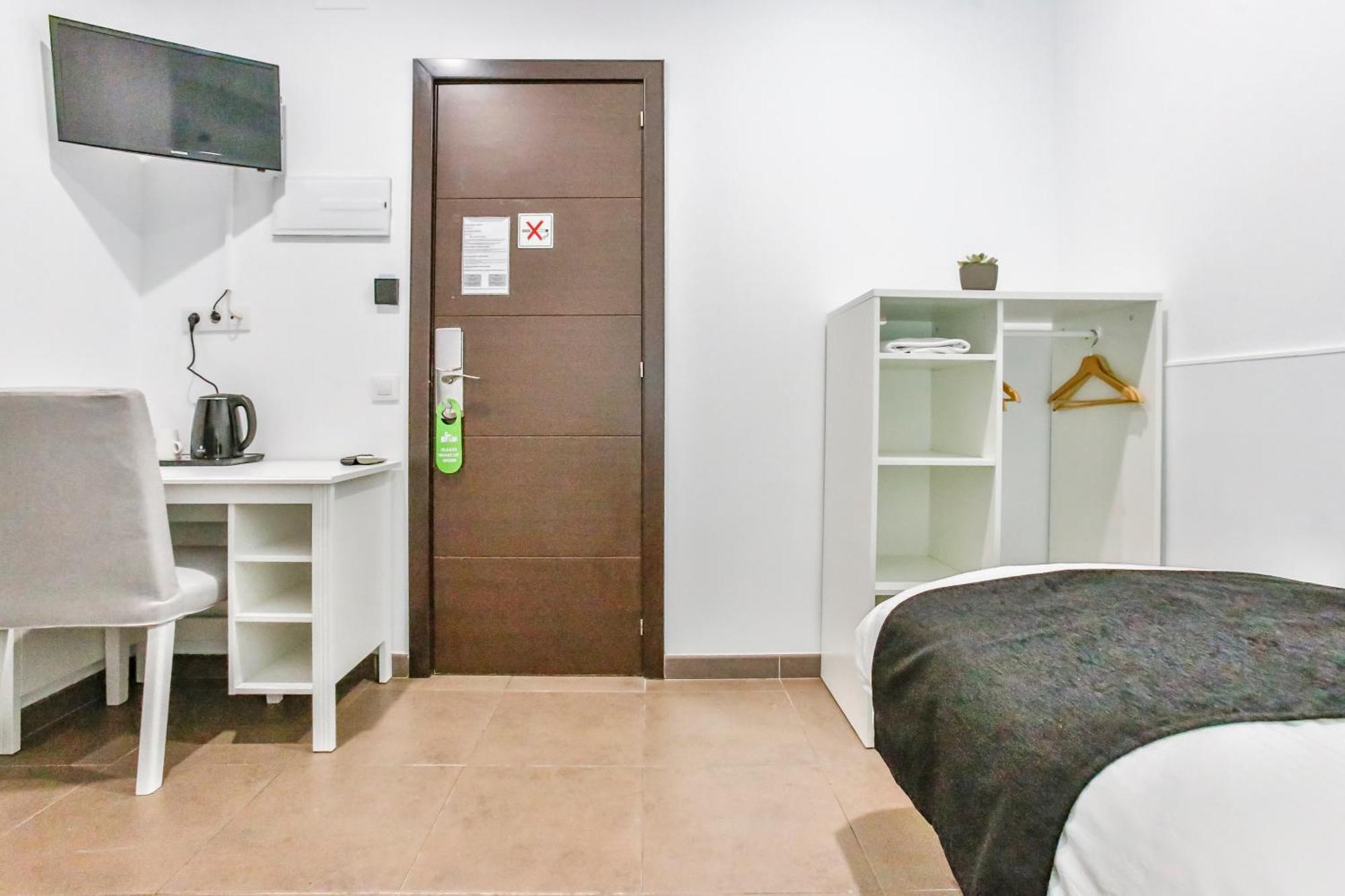 Economy Double Room