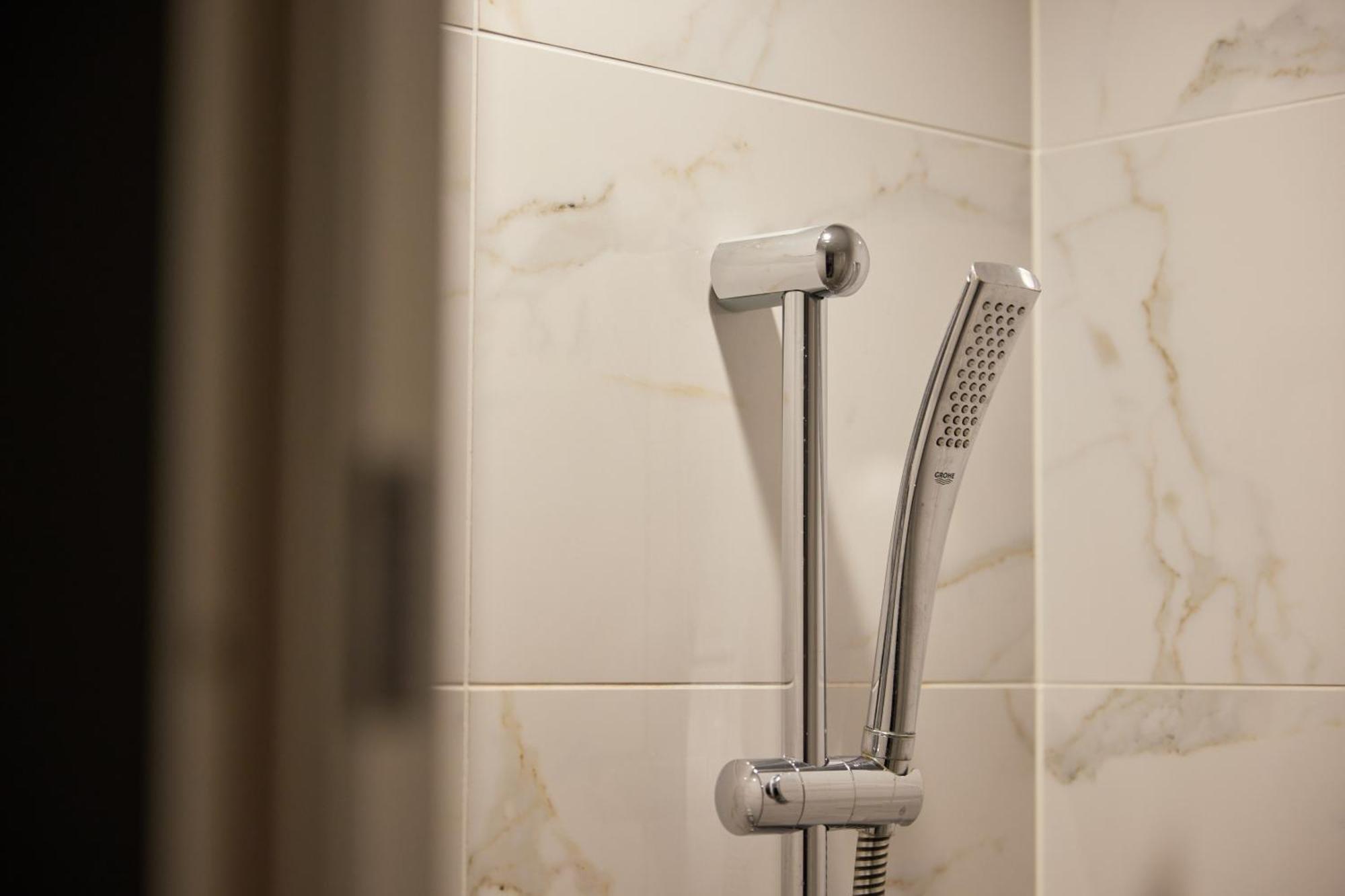 Standard Double Room - Shower Only,1671907162:JPEG