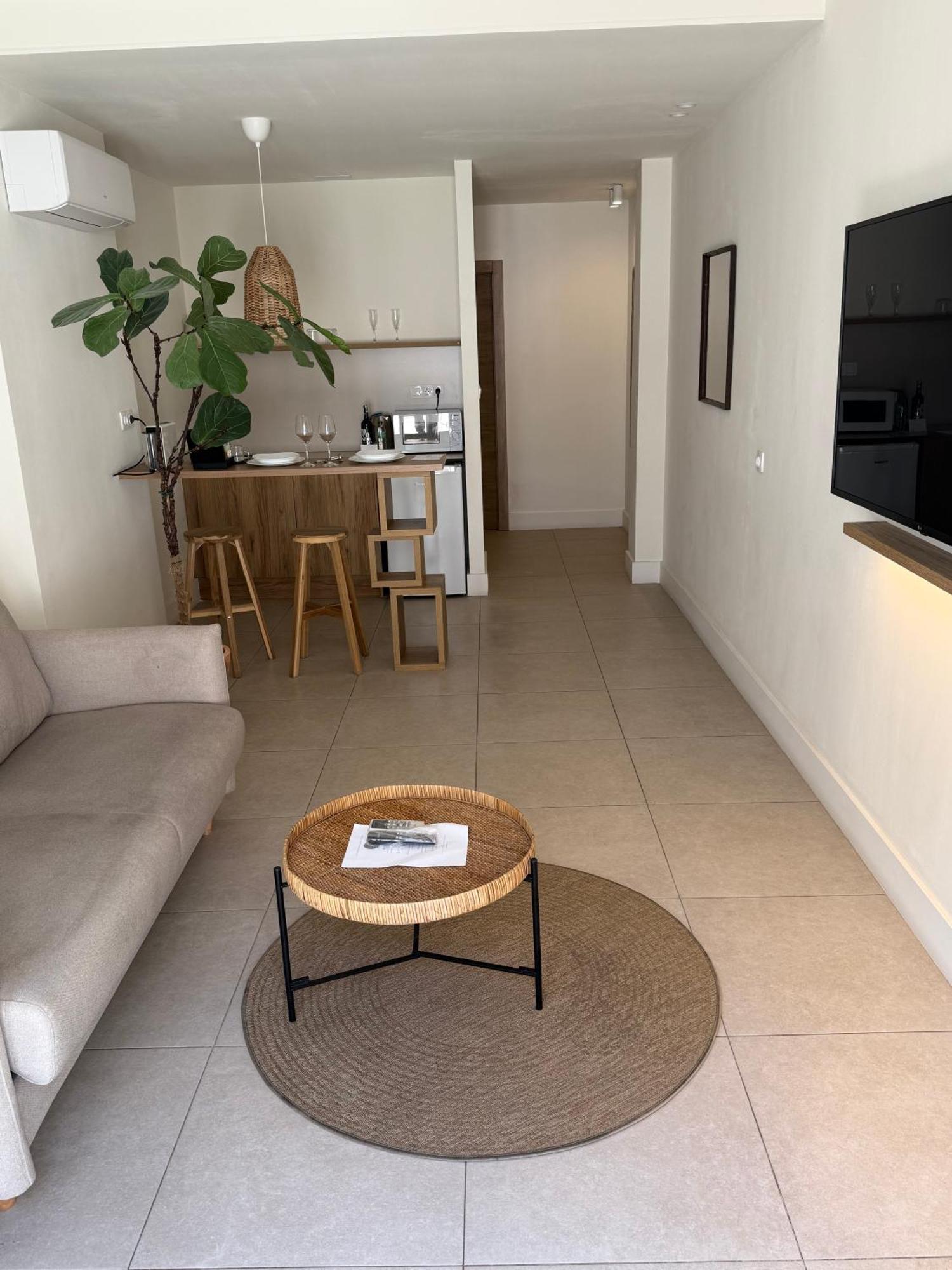 One-Bedroom Apartment Spa Bath
