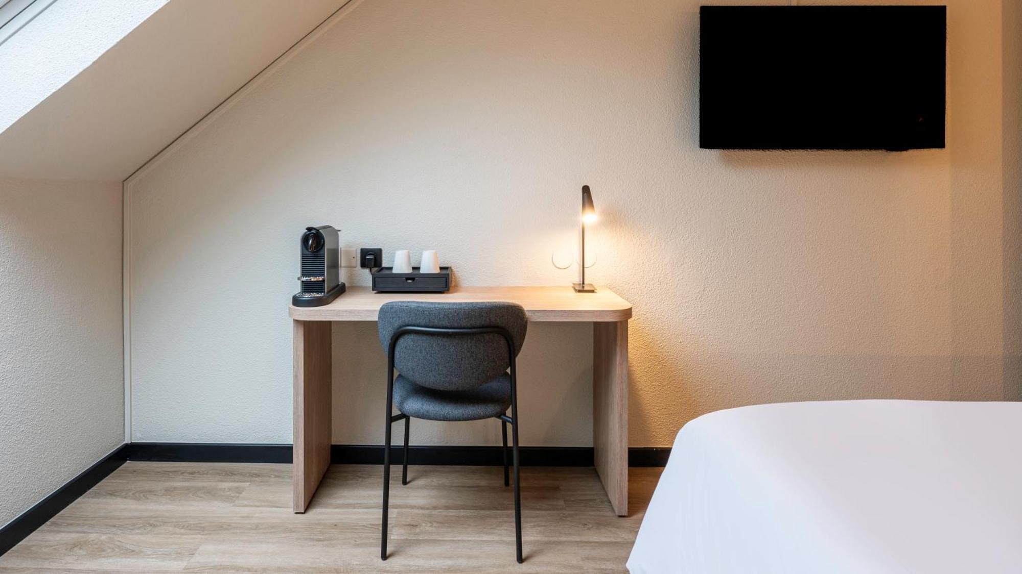 Superior Room 1 King Bed 1 Sofa Bed