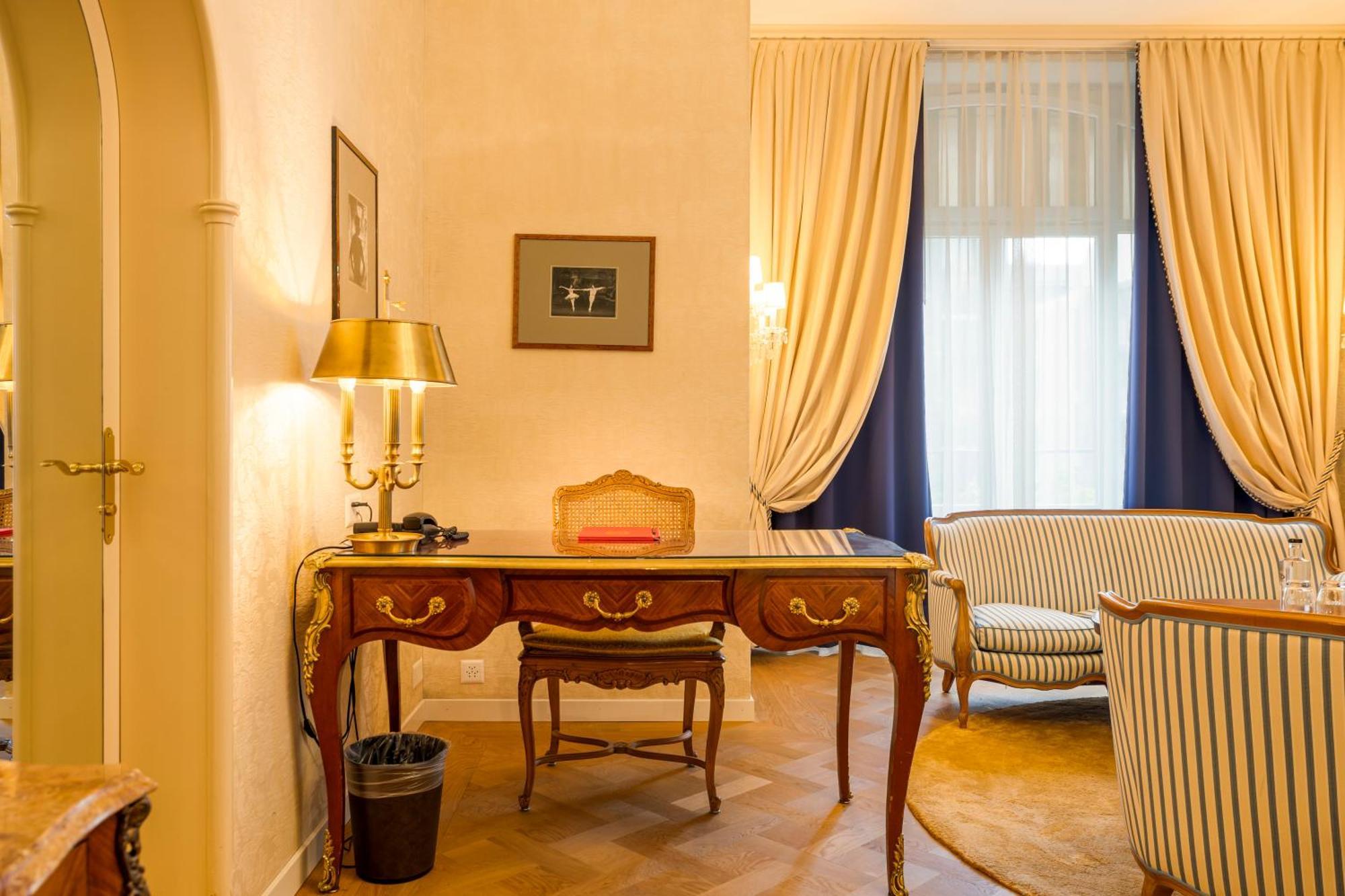 Suite