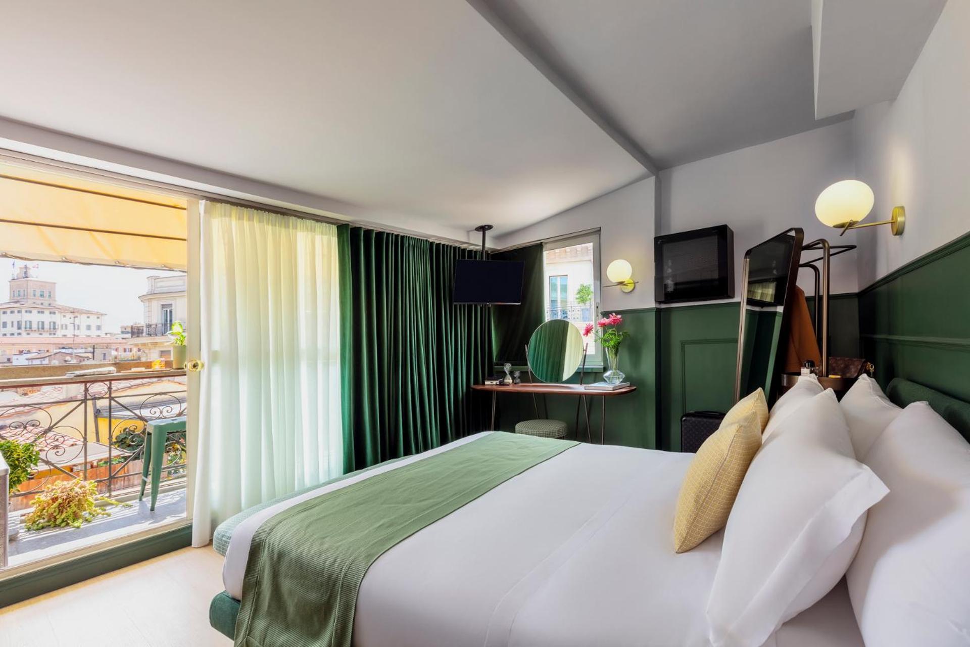 Deluxe Double Room Balcony Separate Building