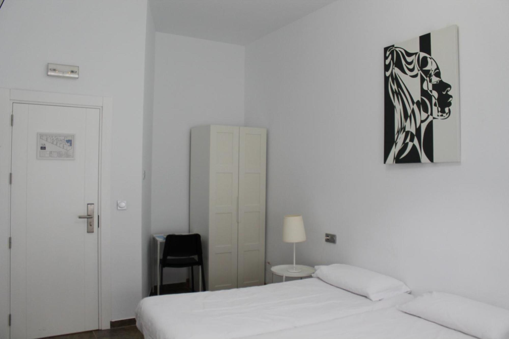 Triple Room Private Bathroom