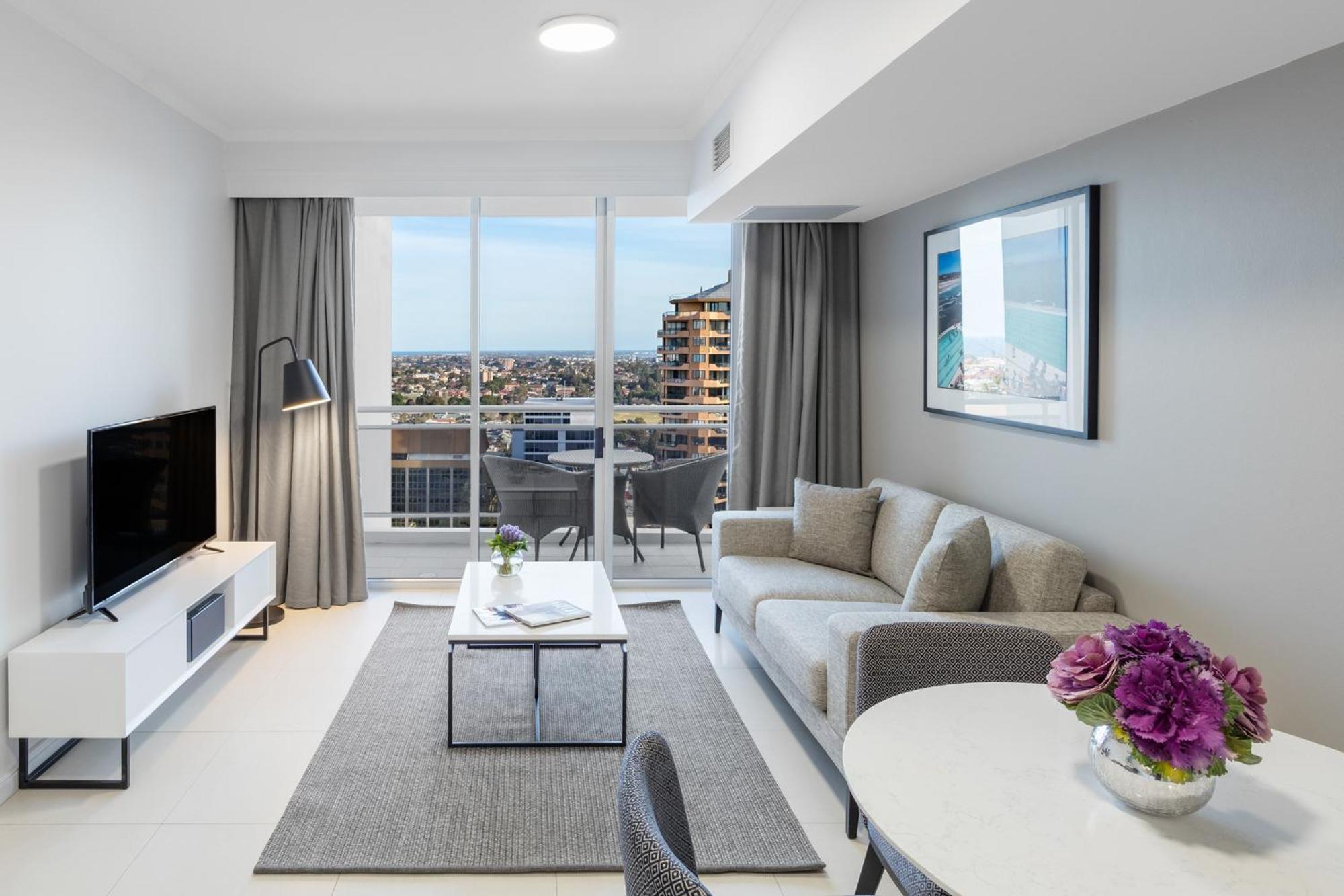 One-Bedroom Luxury Suite