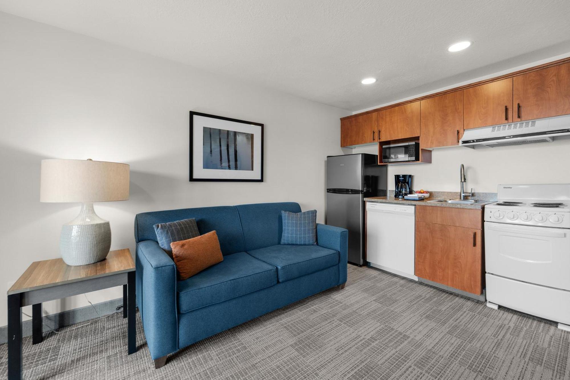 One-Bedroom Suite