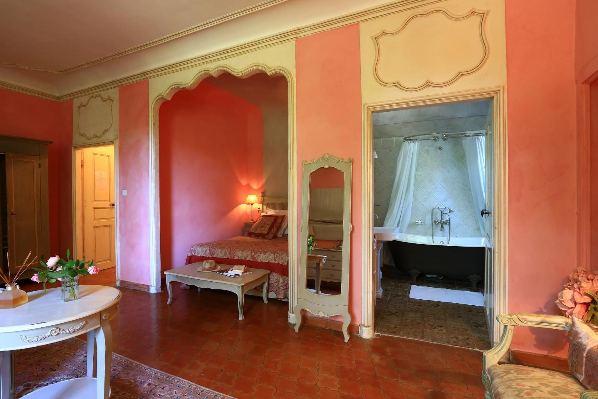 Superior Triple Room,1756542042:JPEG