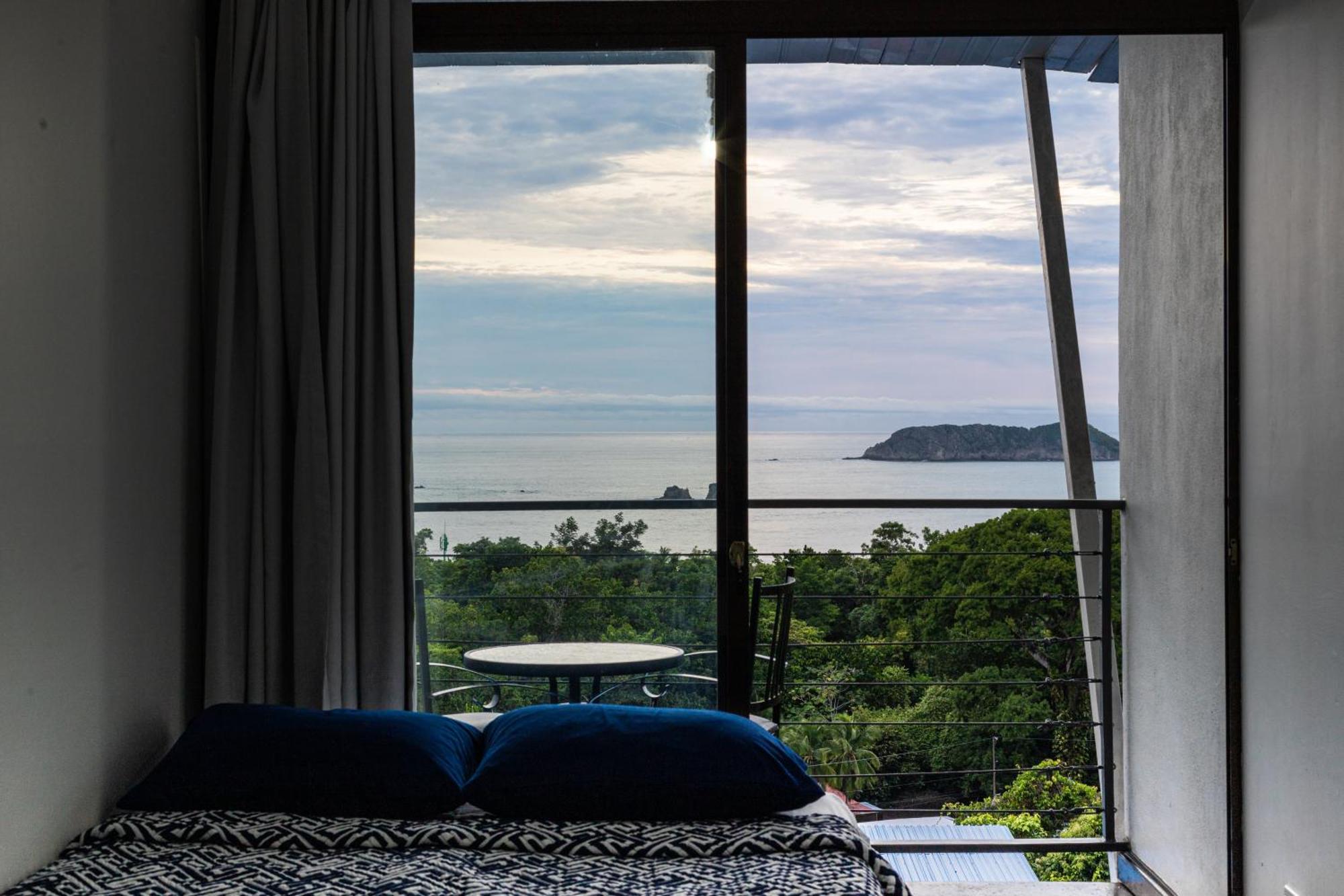 Quadruple Room Sea View