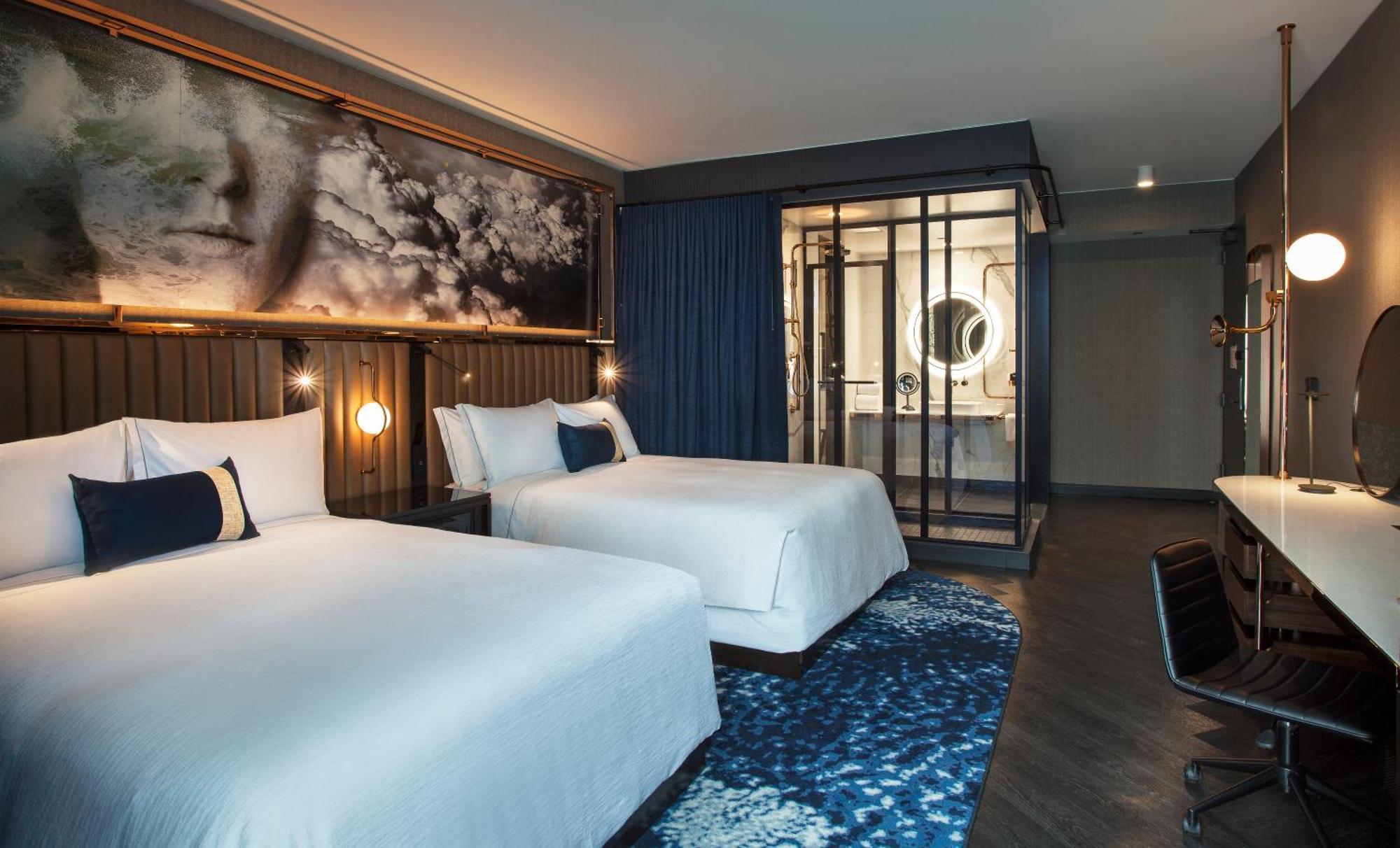 Queen Room Two Queen Beds City View