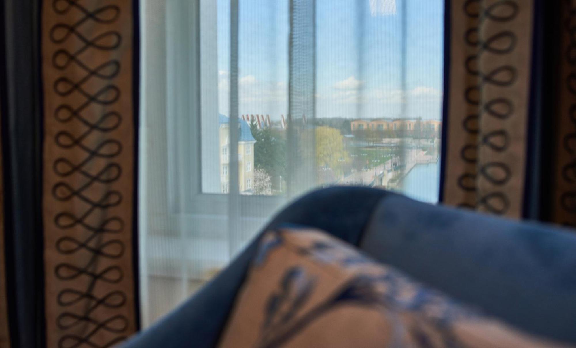 Compass Club Room,1676782093:JPEG