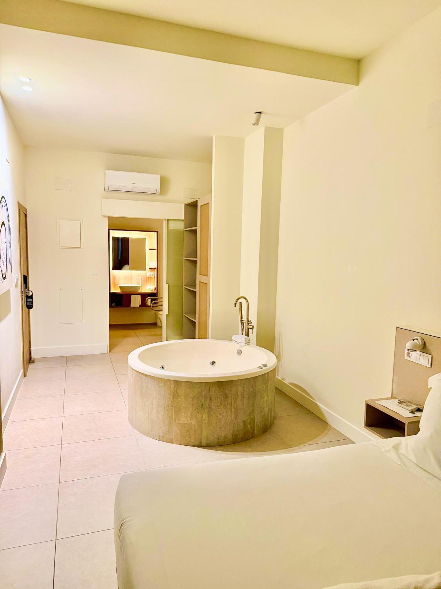 Double Room Jacuzzy