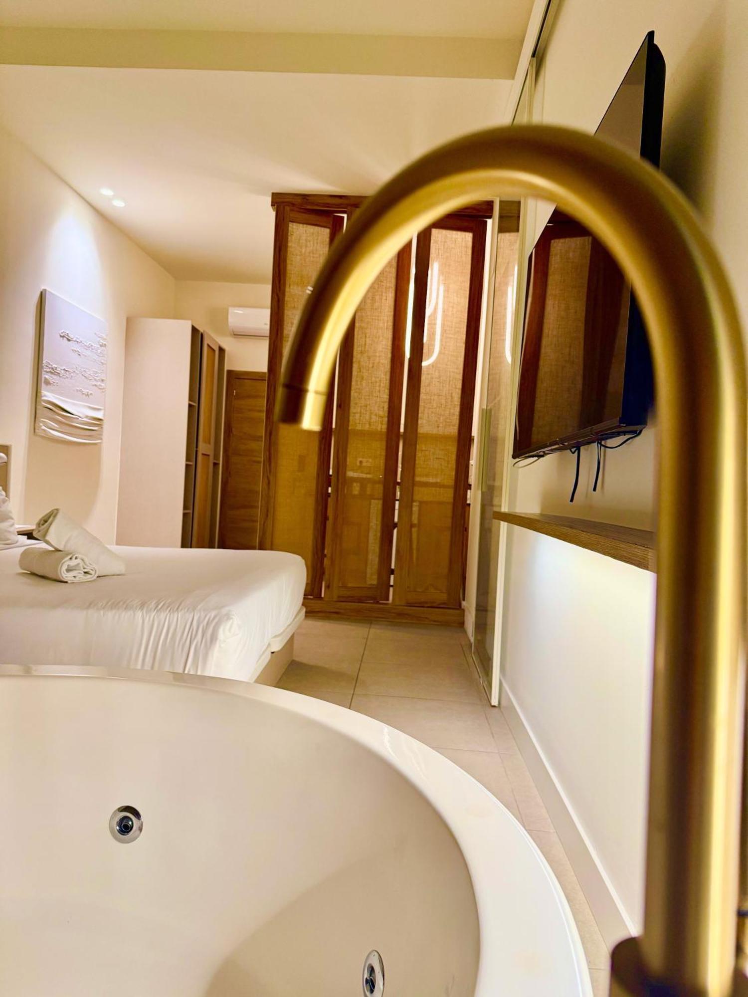 Double Room Jacuzzy