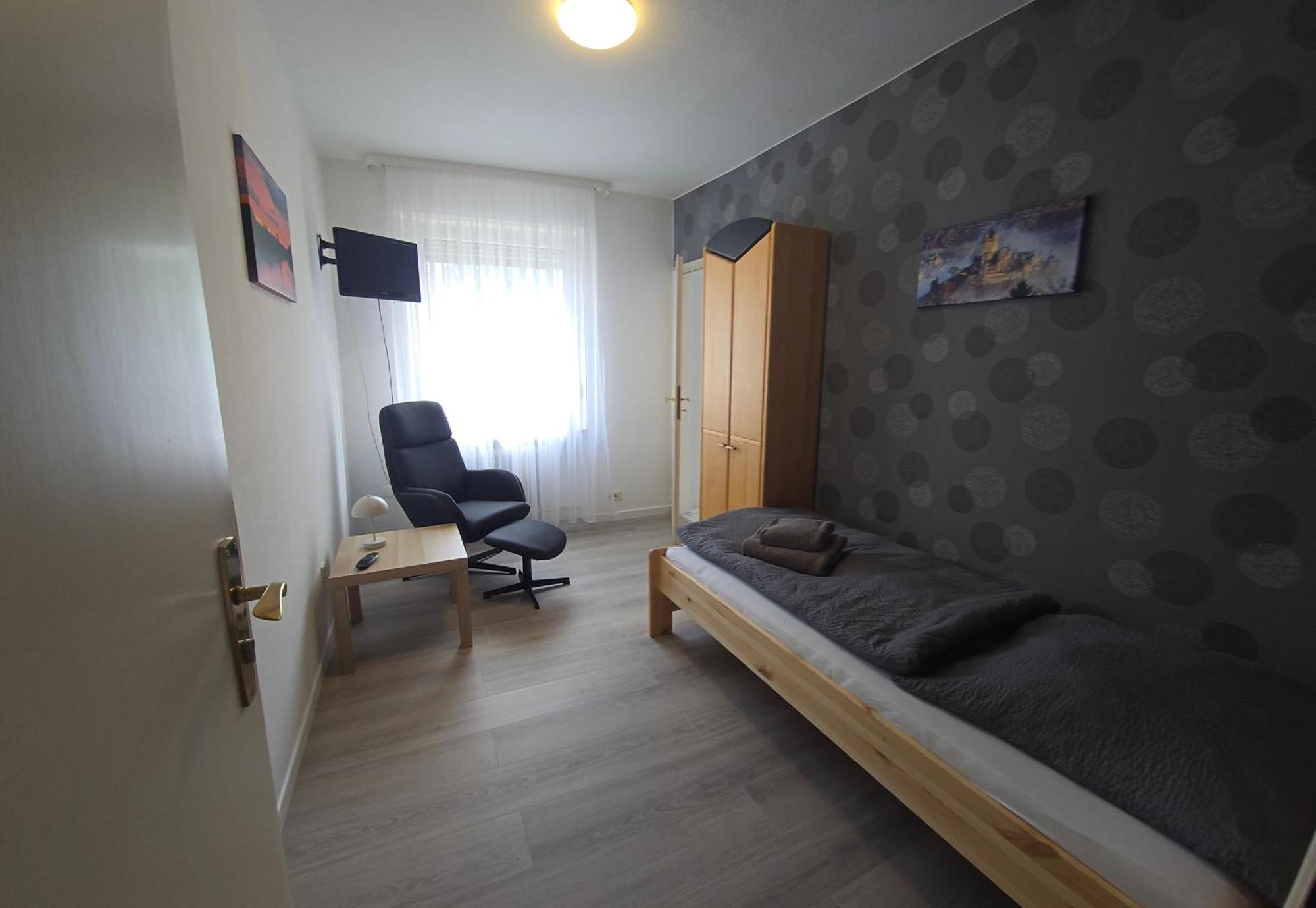Economy Single Room