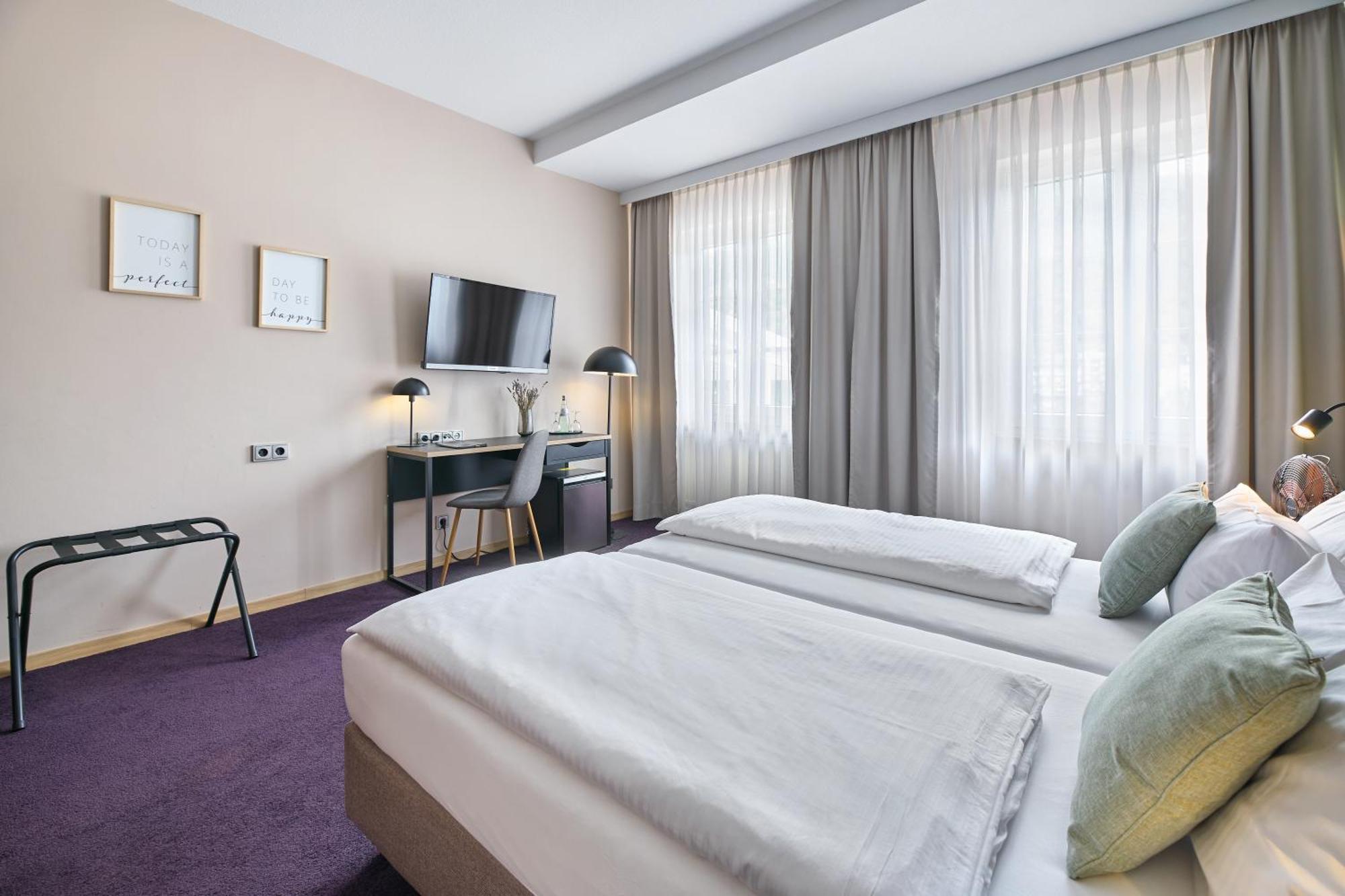 Classic Double Room