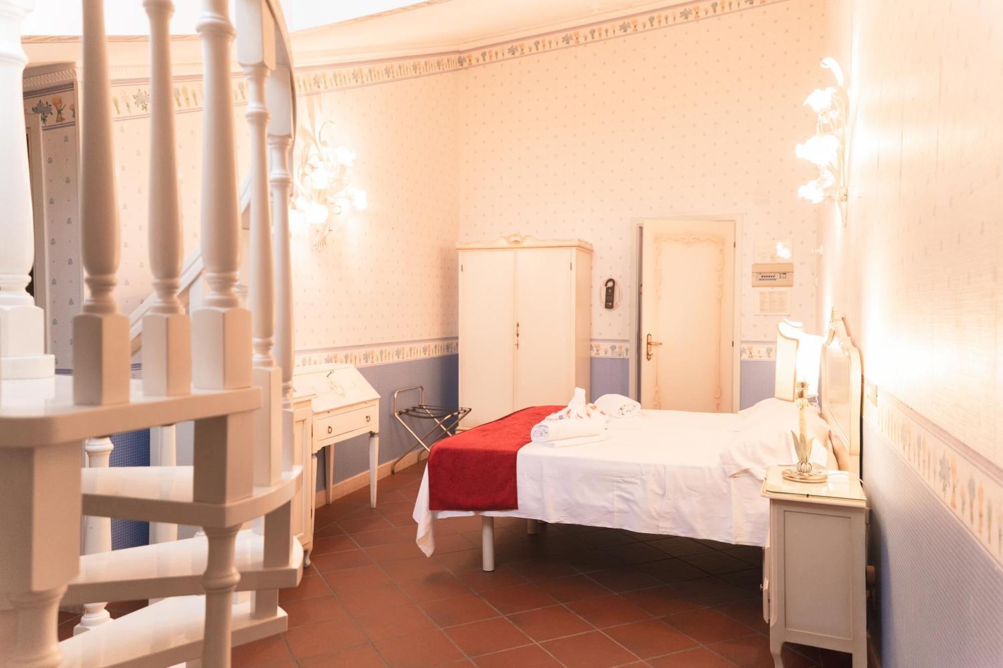 Classic Double or Twin Room