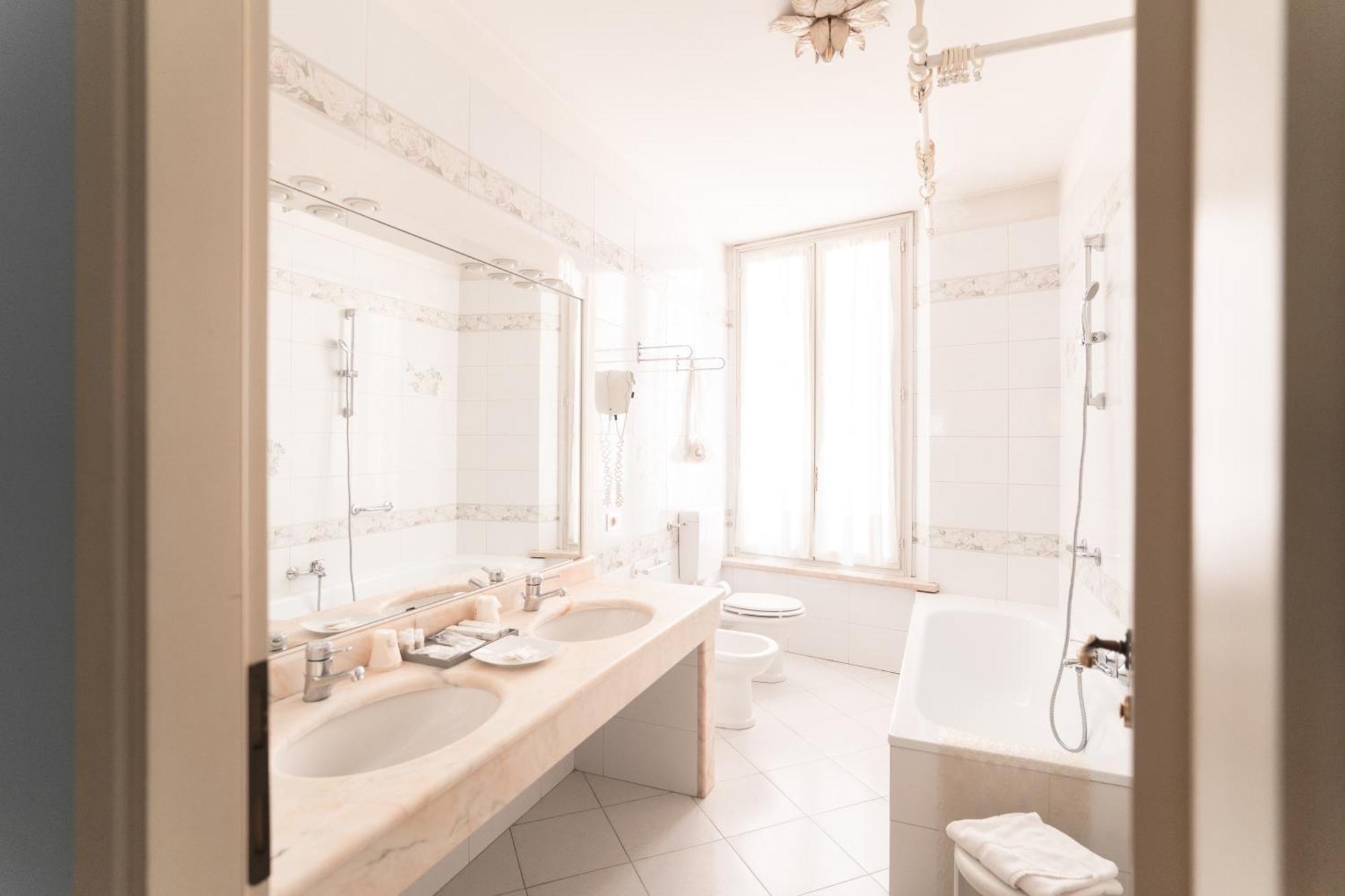 Classic Double or Twin Room