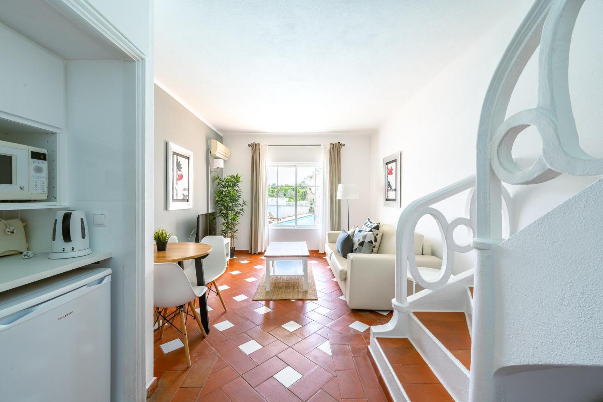 Duplex Apartment Side Sea View
