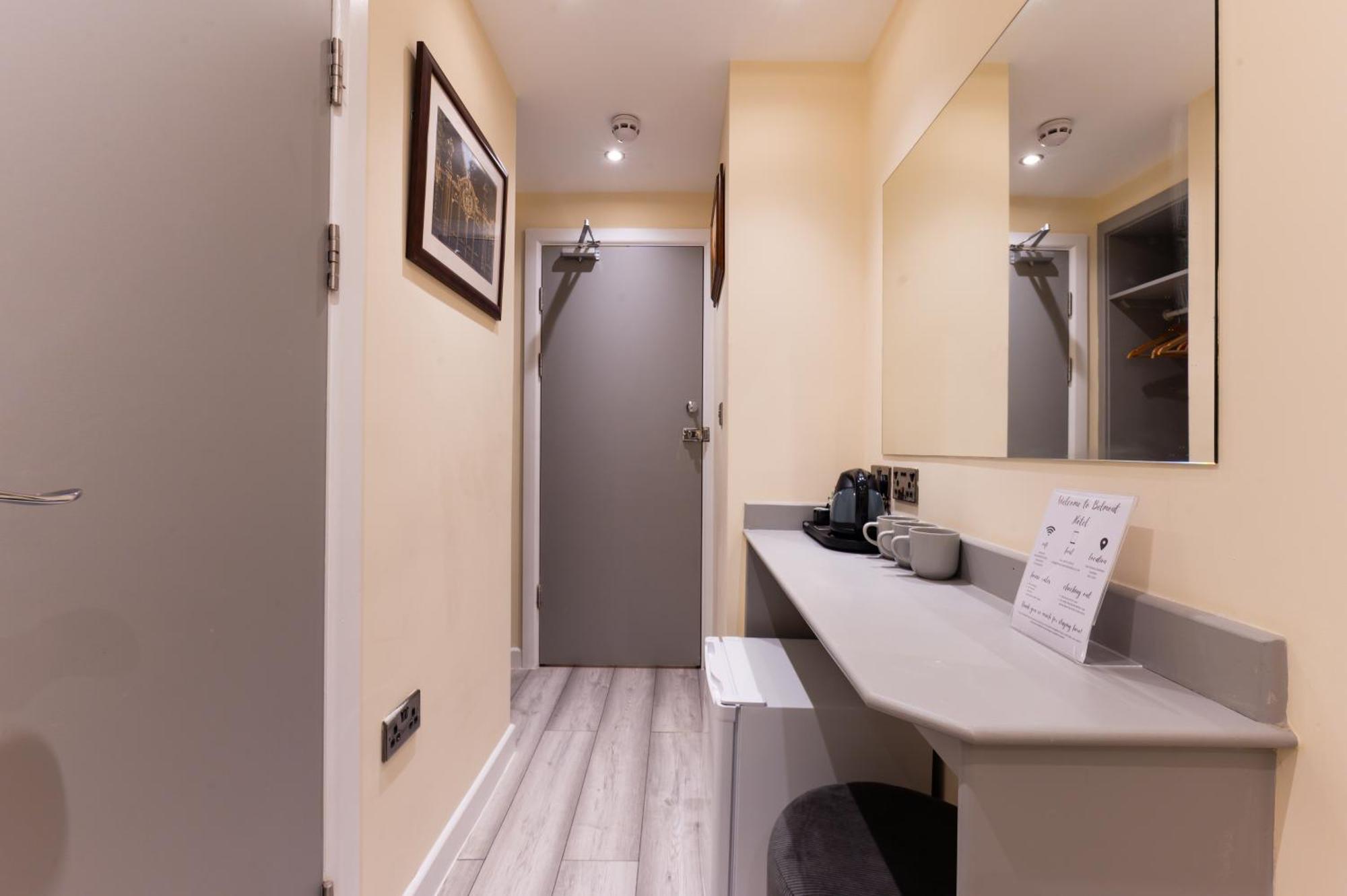 Luxury Triple Room
