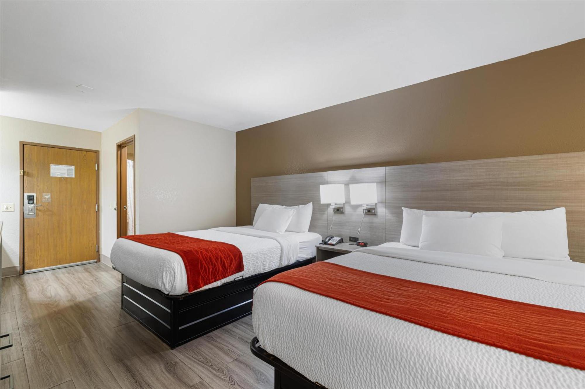 Queen Room Two Queen Beds