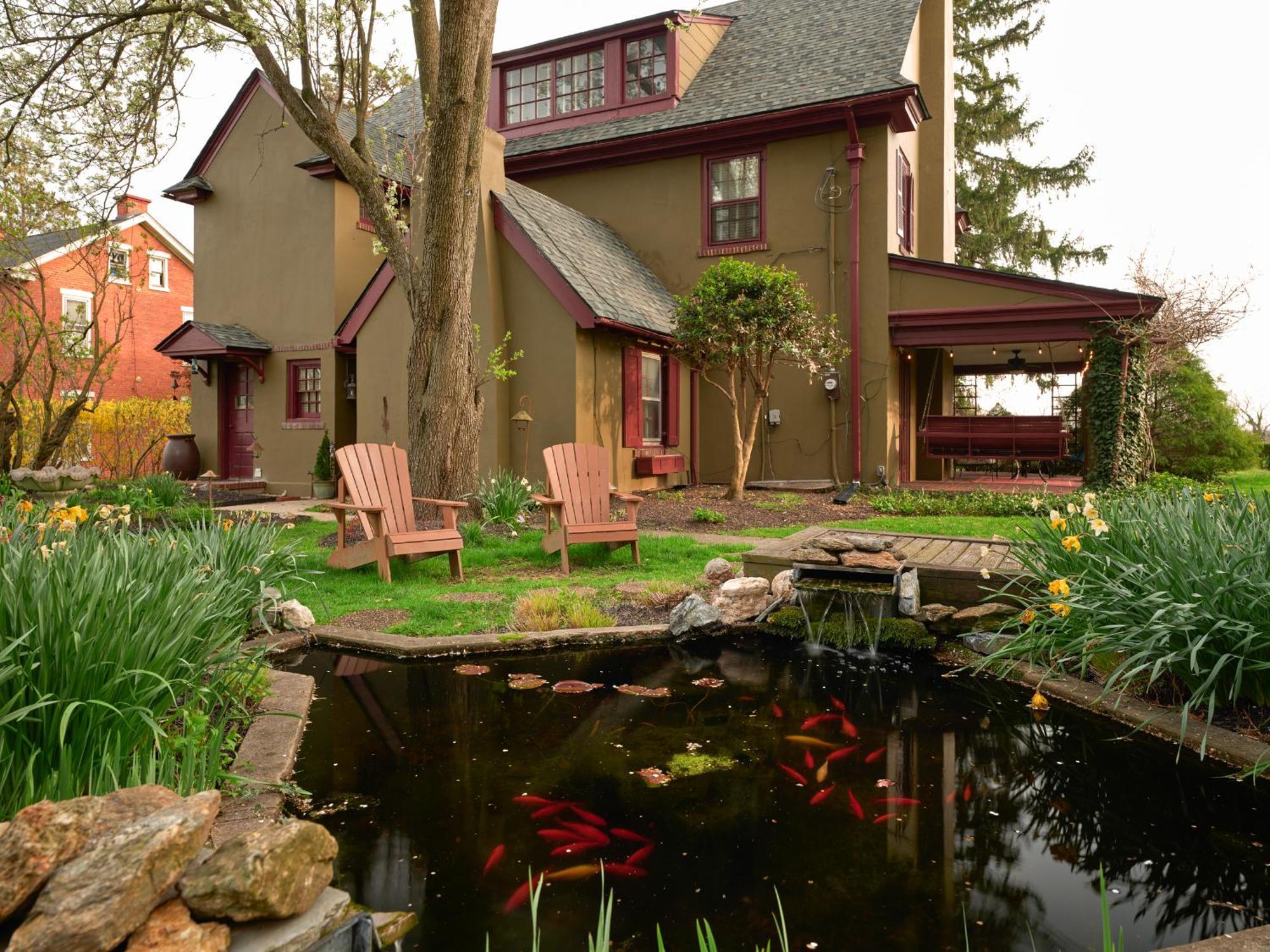 Deluxe Queen Room,1673966858:JPEG