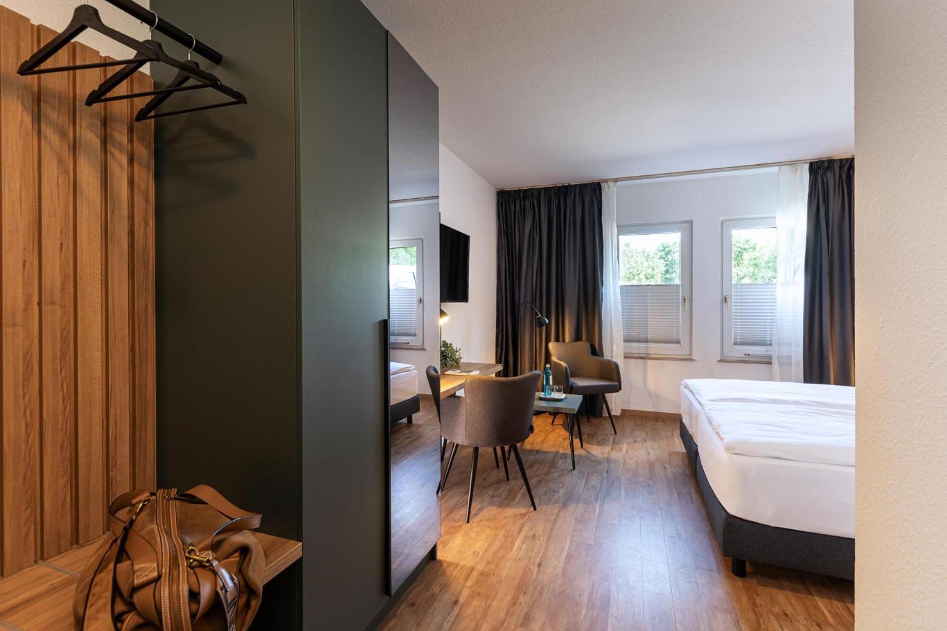 Economy Twin Room