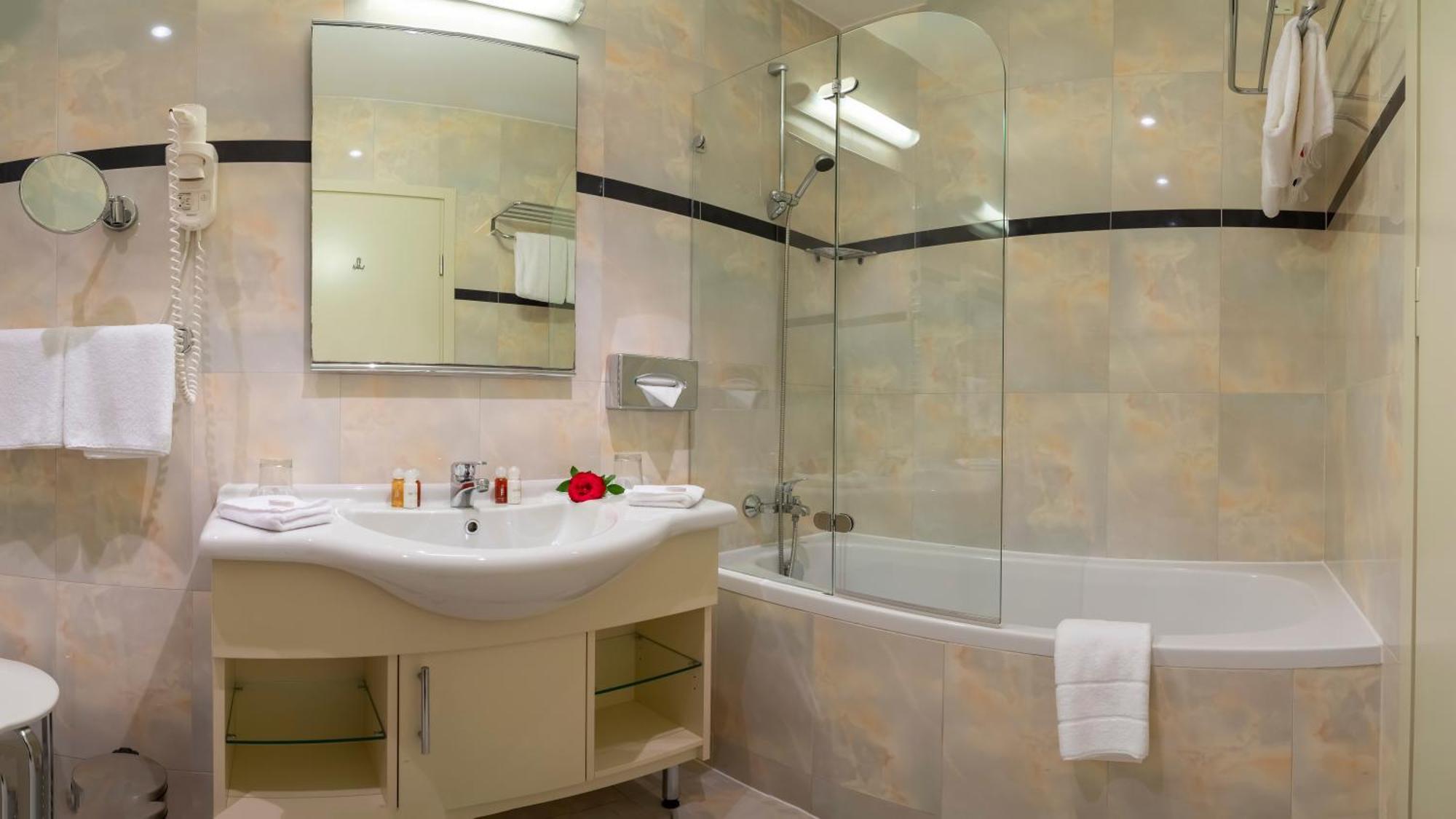 Double Room Partial Sea View