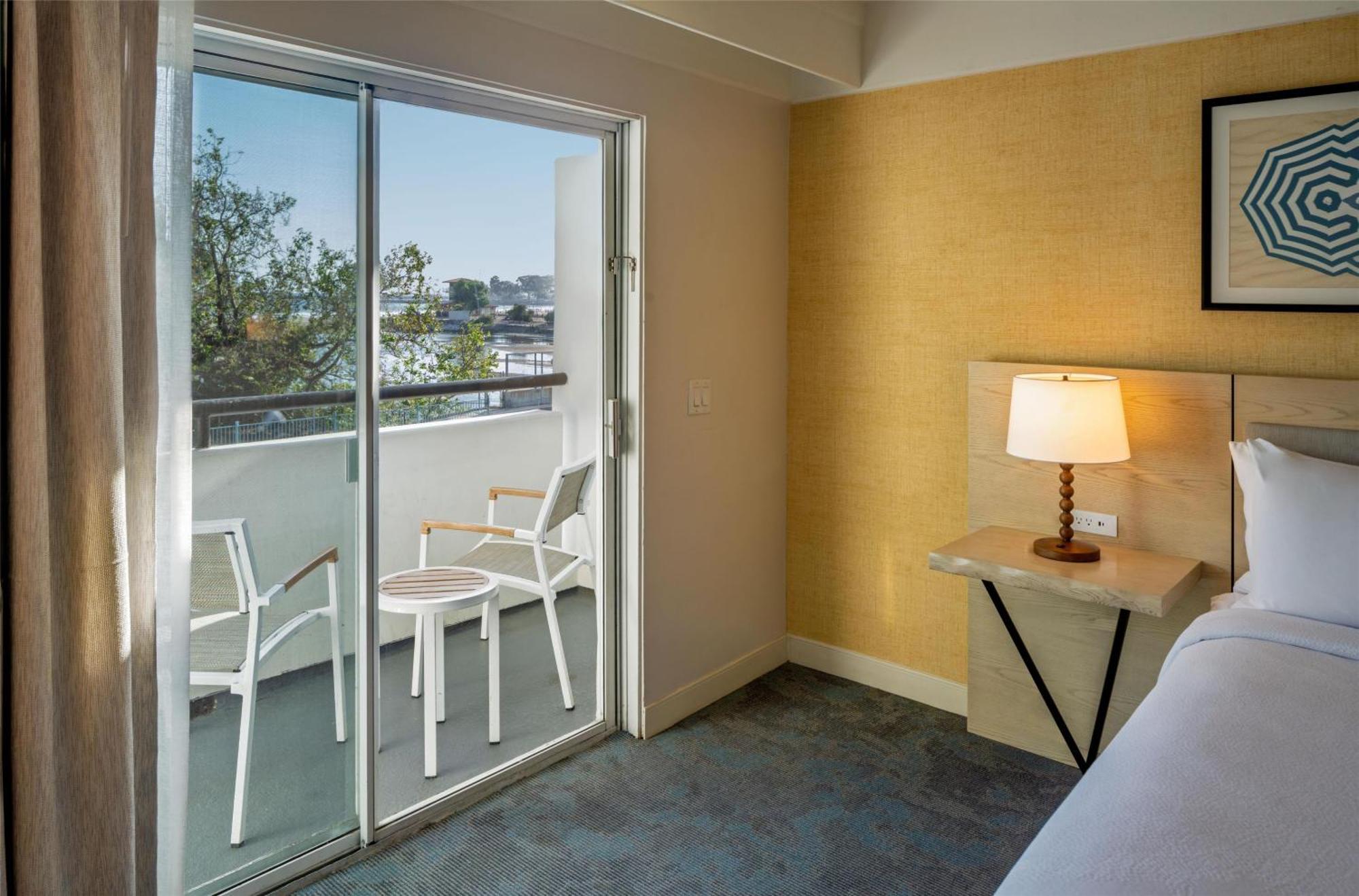 Studio Suite with Balcony and Coast View