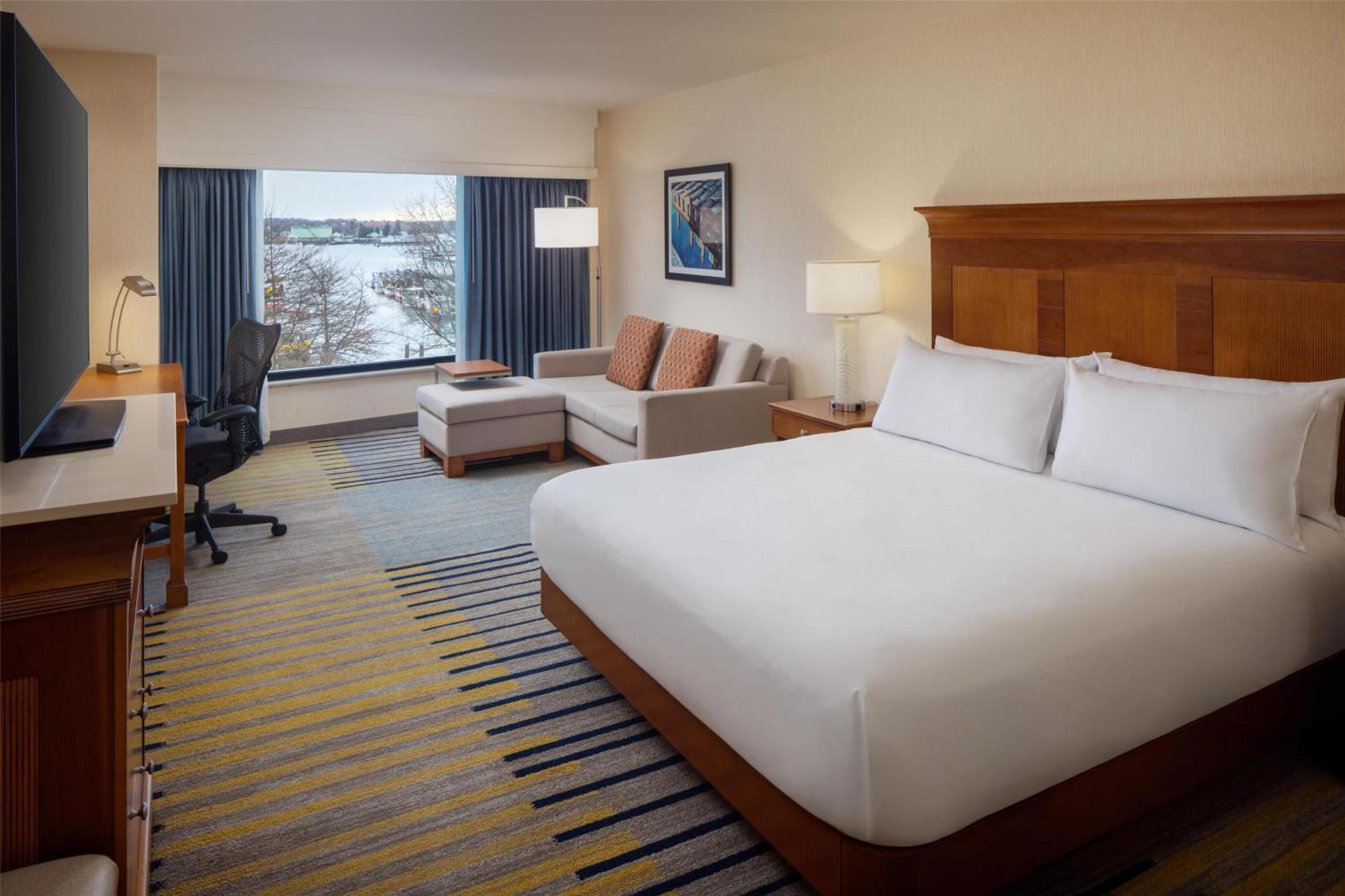 King Room View Sofa Bed