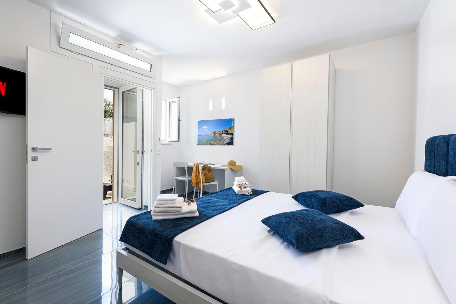Large Double Room