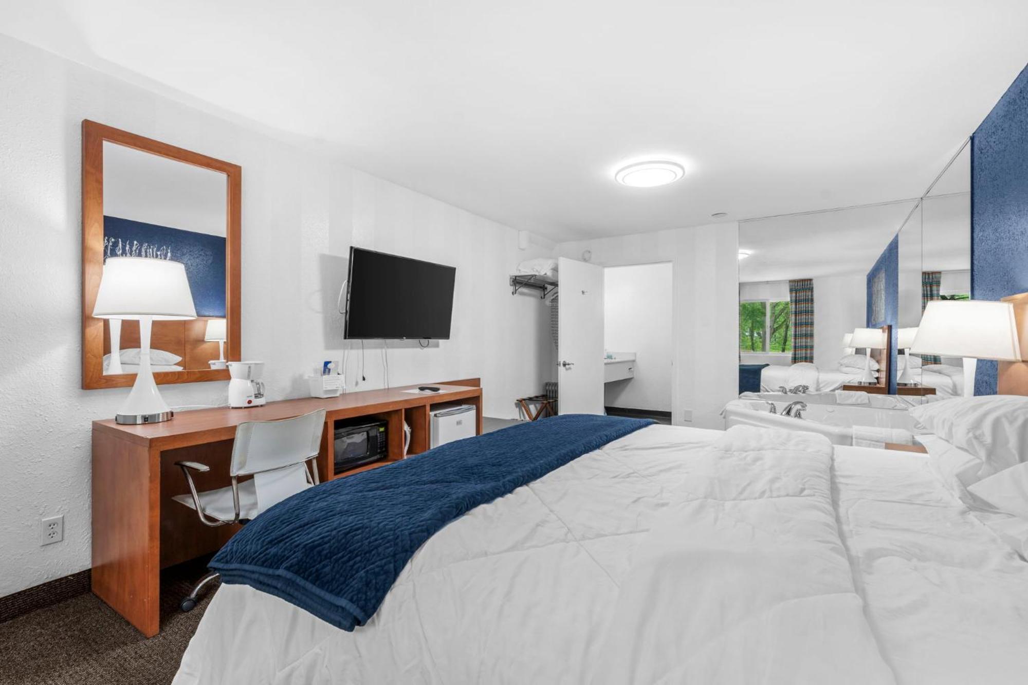 Deluxe Junior Suite