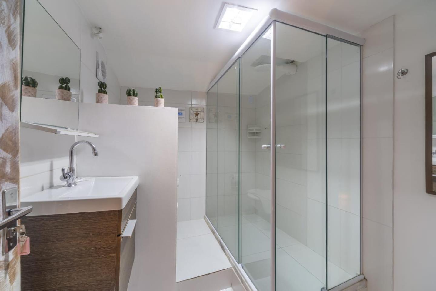 Standard Double Suite