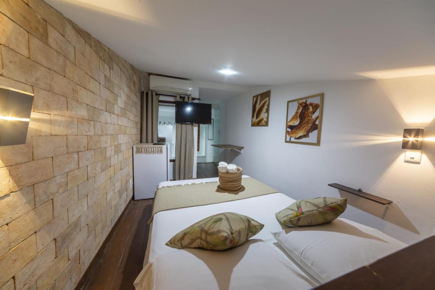 Standard Double Suite