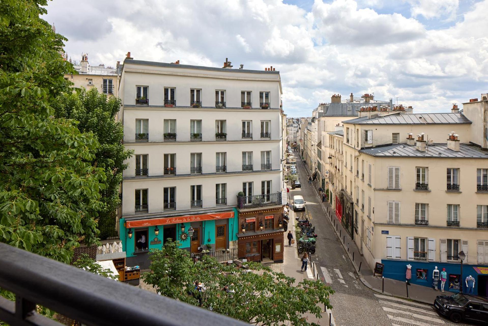 Superior double Room Paris view